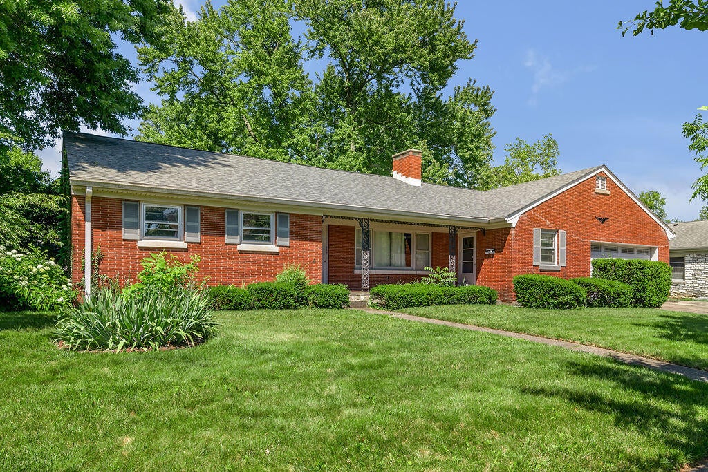 Photo of 513 Springhill Drive, Lexington, KY 40503 (MLS # 26012702)