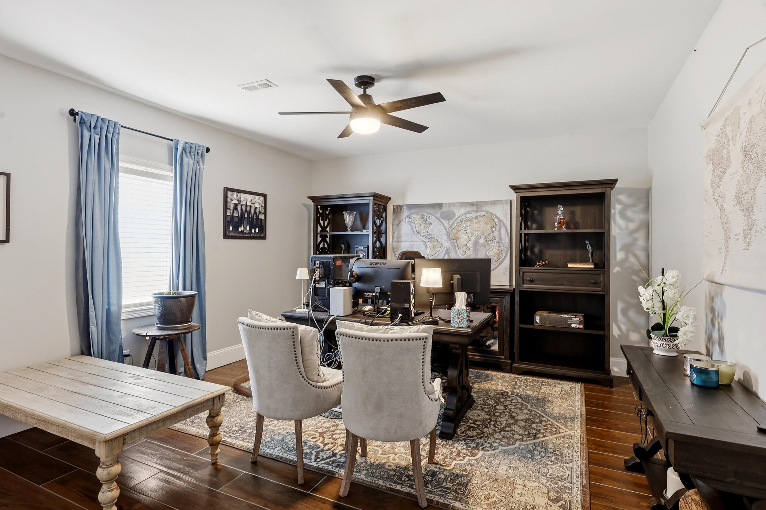 Richmond, Kentucky, 40475, United States, 6 Bedrooms Bedrooms, ,6 BathroomsBathrooms,Residential,Active,2043286