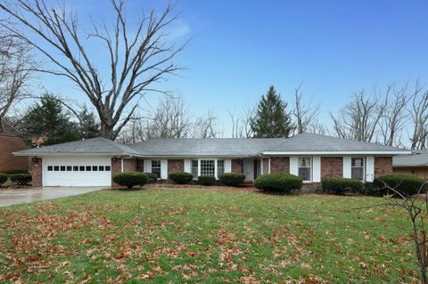 Photo of 1112 The Lane, Lexington, KY 40504 (MLS # 25507739)