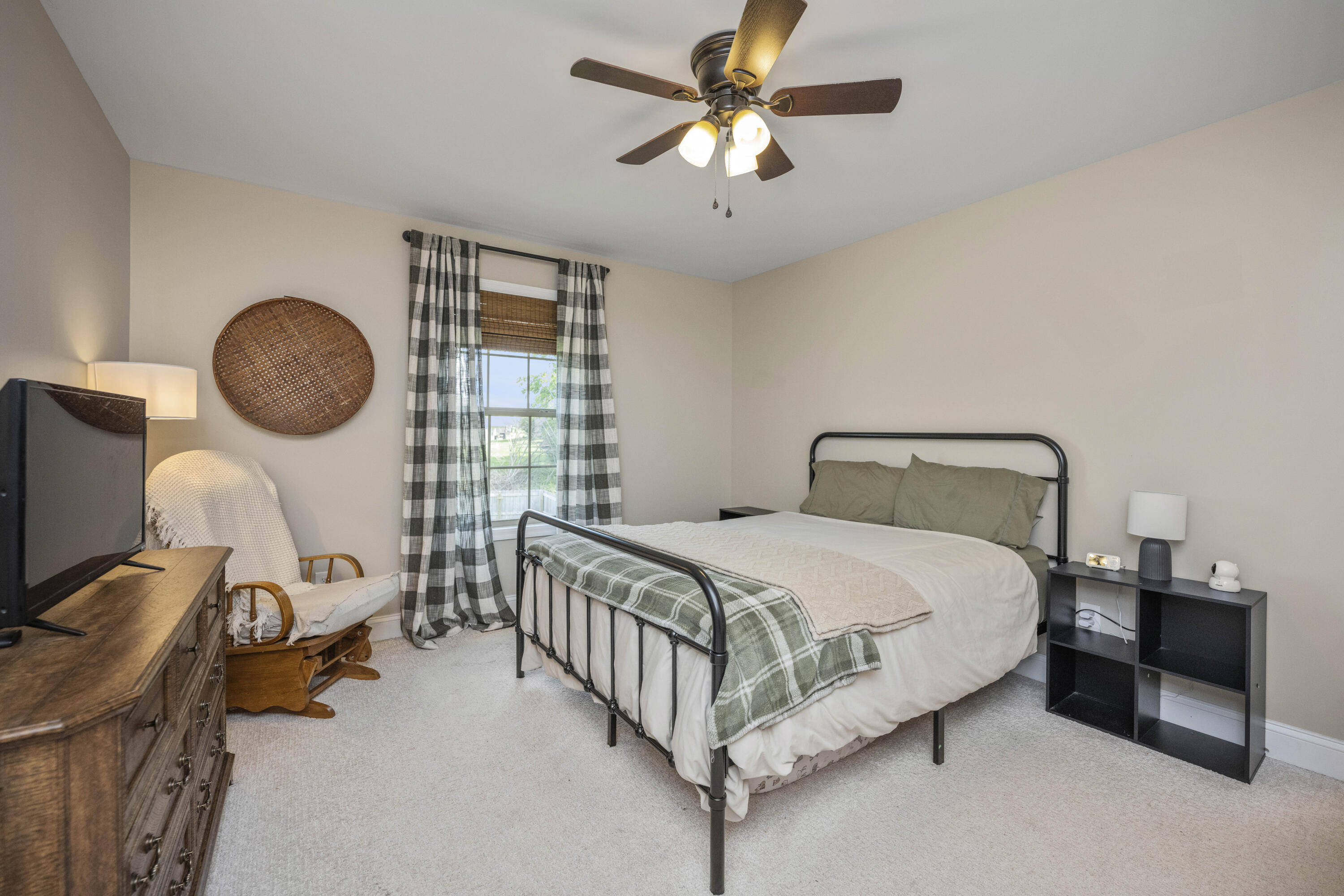 Richmond, Kentucky 40475, United States, 3 Bedrooms Bedrooms, ,2 BathroomsBathrooms,Residential,Active,146848