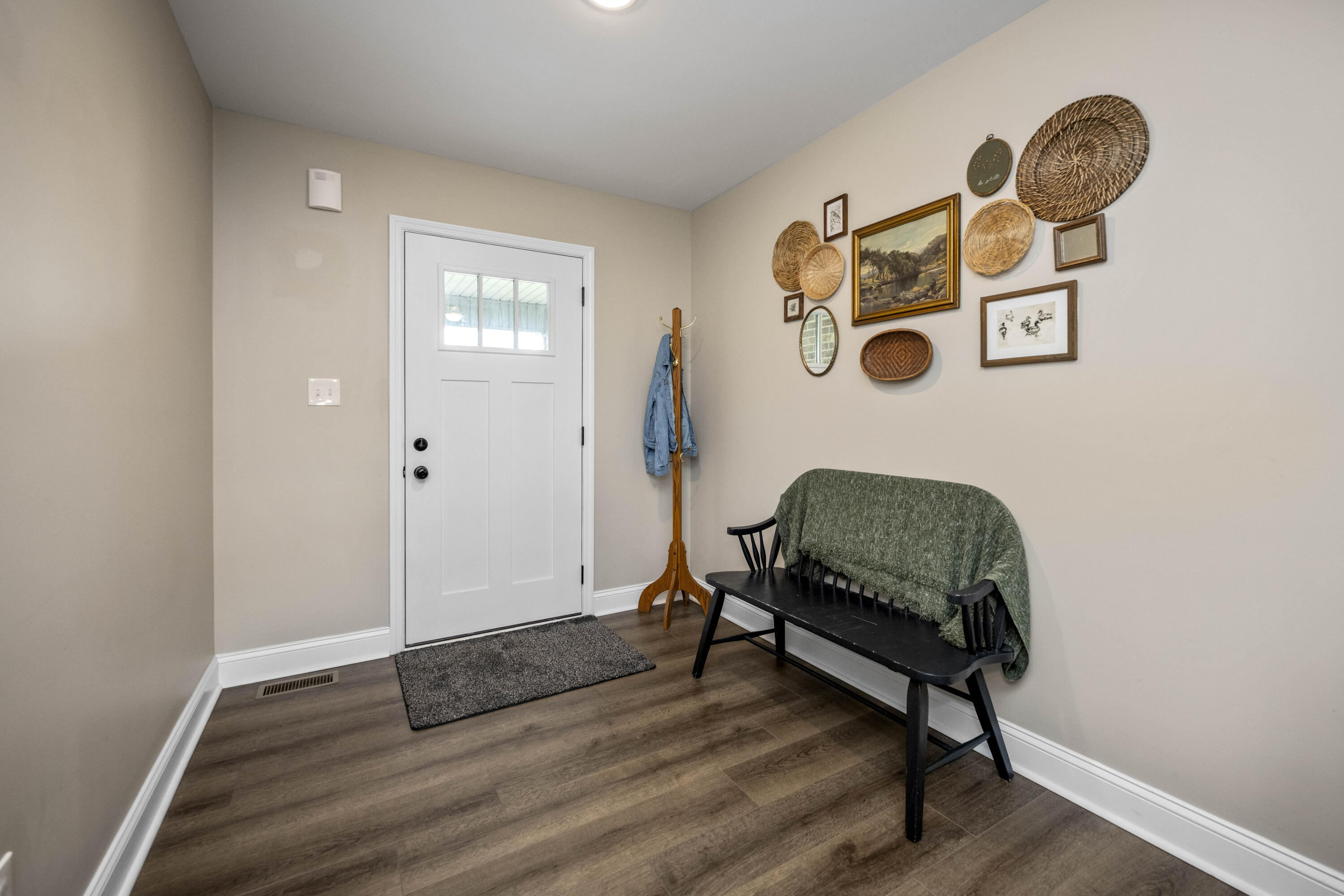 Richmond, Kentucky 40475, United States, 3 Bedrooms Bedrooms, ,2 BathroomsBathrooms,Residential,Active,146848