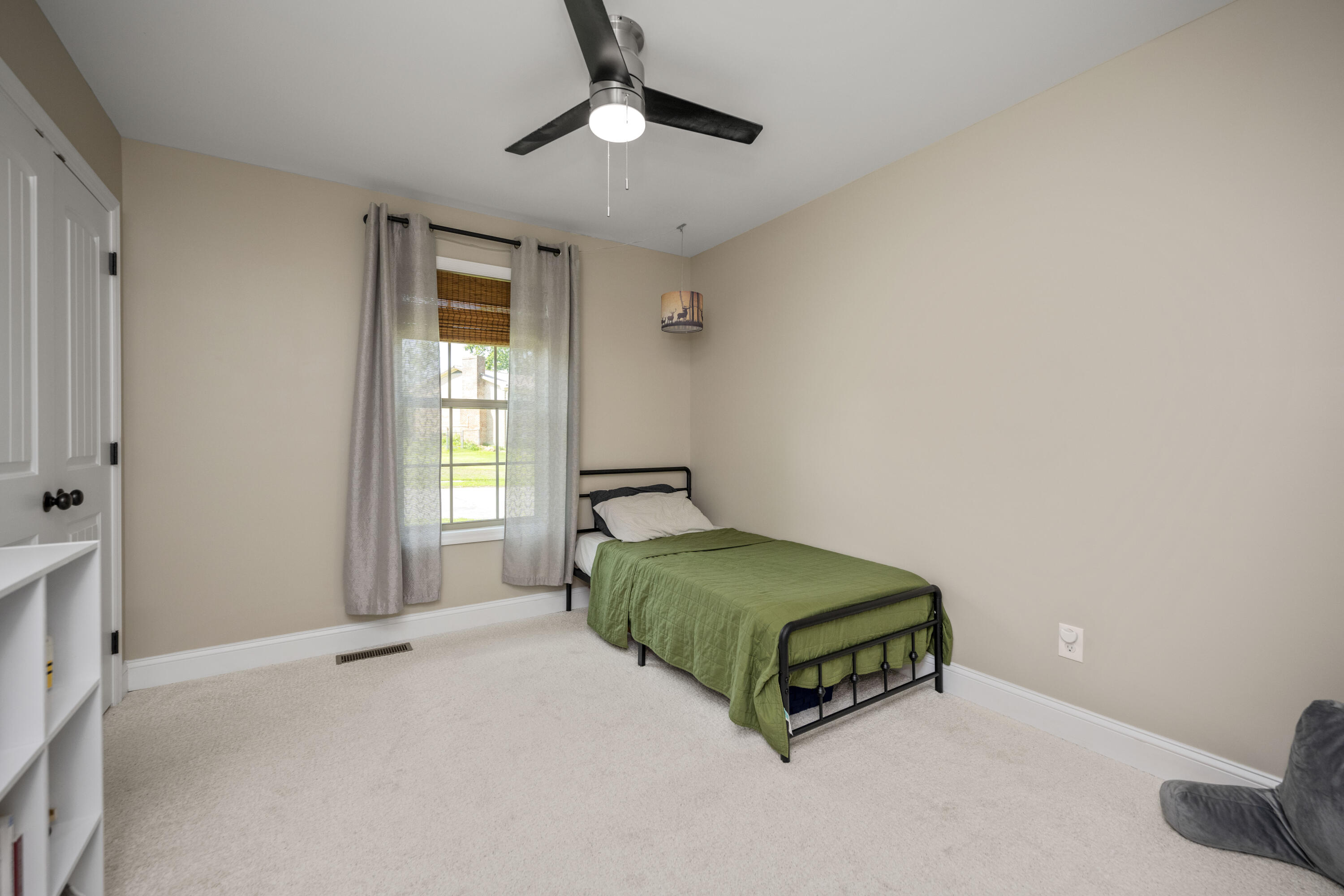 Richmond, Kentucky 40475, United States, 3 Bedrooms Bedrooms, ,2 BathroomsBathrooms,Residential,Active,146848