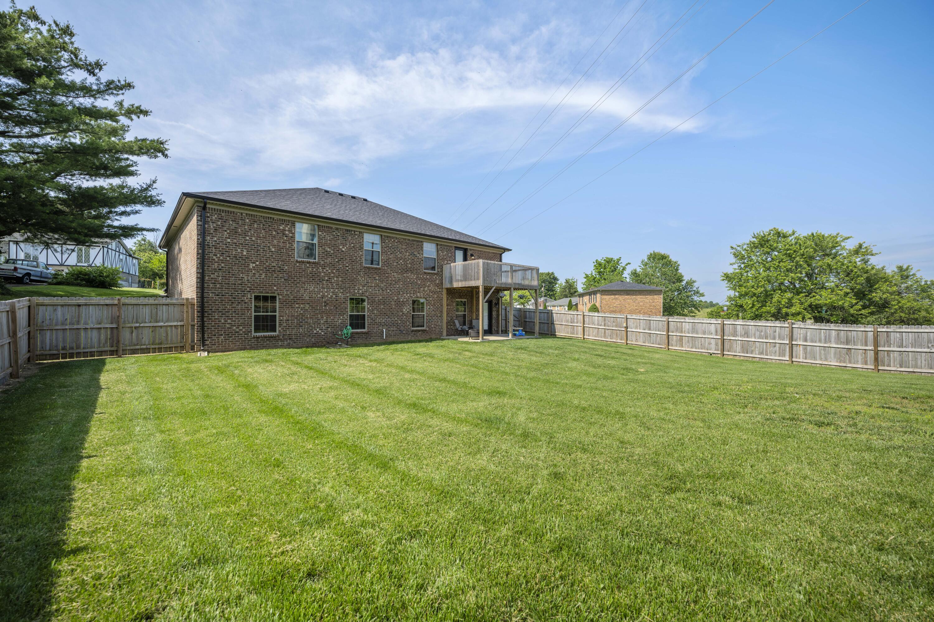 Richmond, Kentucky 40475, United States, 3 Bedrooms Bedrooms, ,2 BathroomsBathrooms,Residential,Active,146848