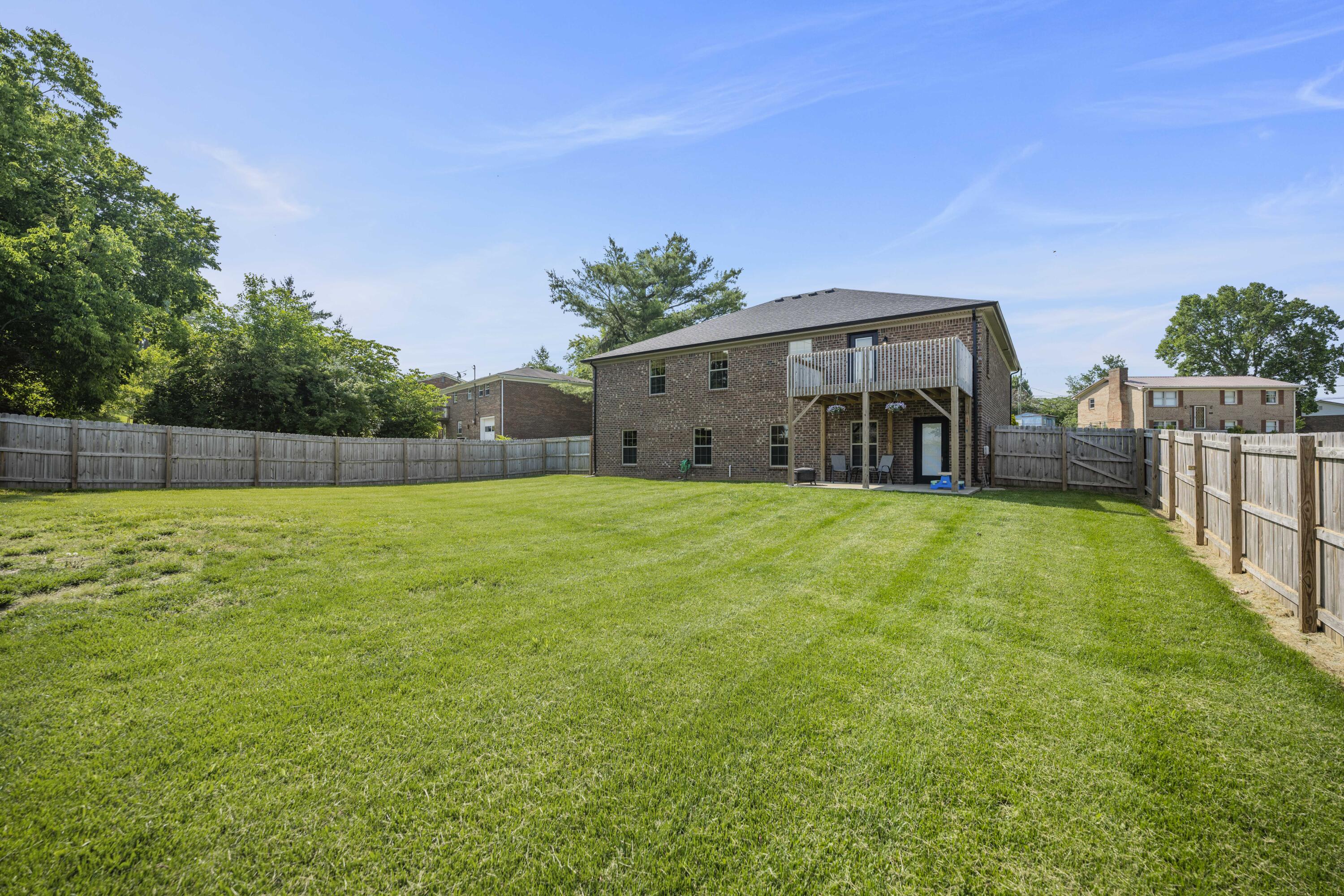 Richmond, Kentucky 40475, United States, 3 Bedrooms Bedrooms, ,2 BathroomsBathrooms,Residential,Active,146848