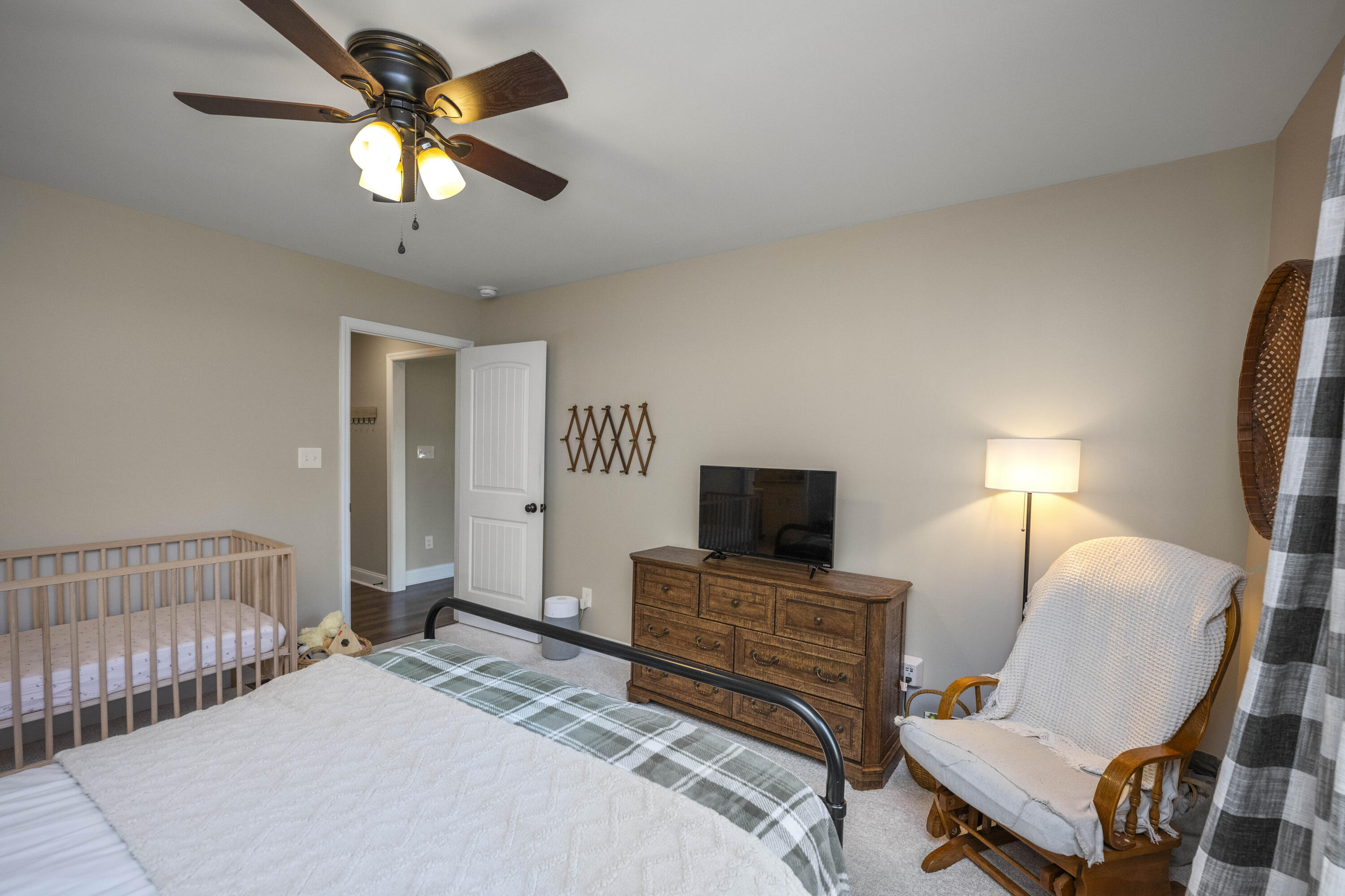 Richmond, Kentucky 40475, United States, 3 Bedrooms Bedrooms, ,2 BathroomsBathrooms,Residential,Active,146848