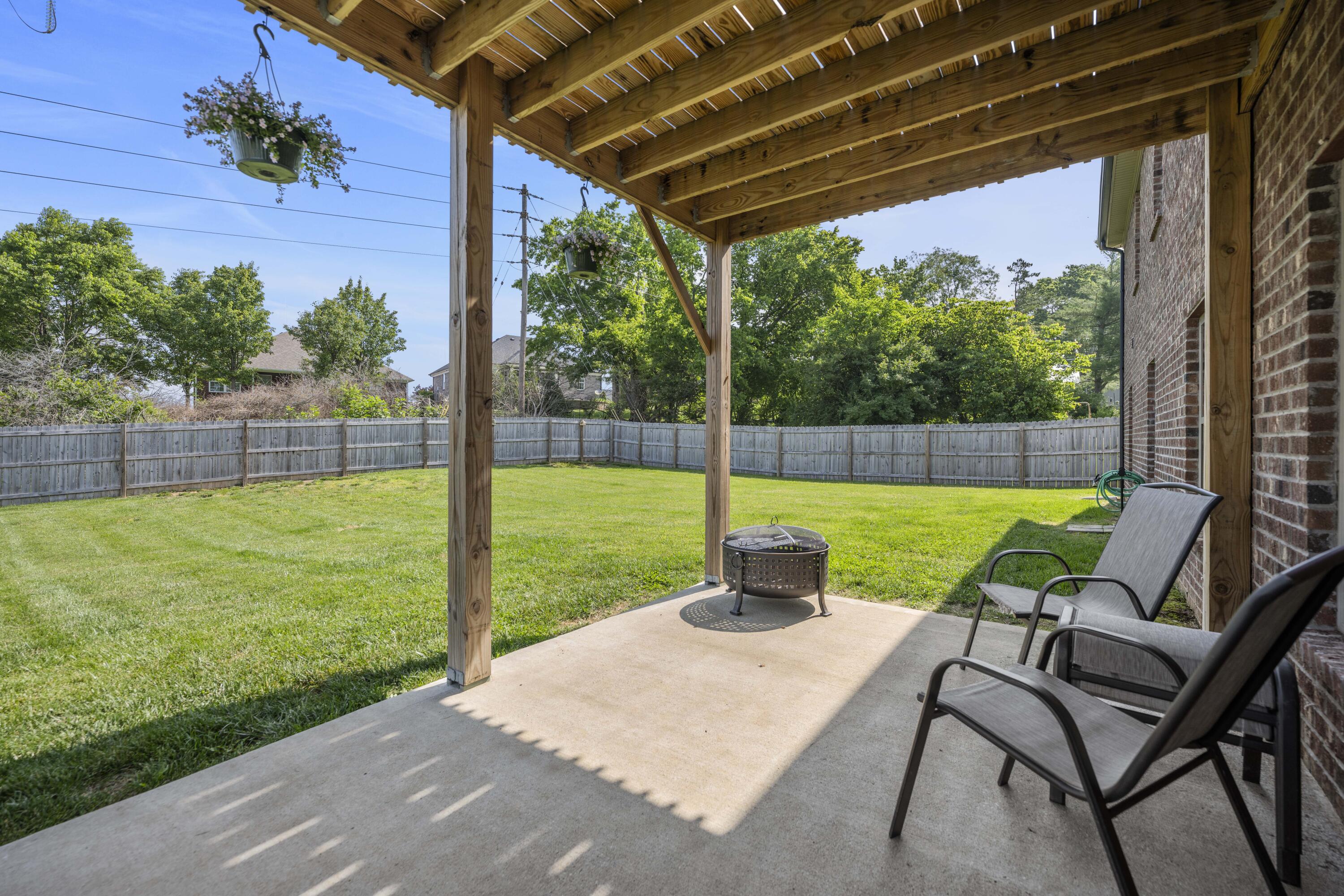 Richmond, Kentucky 40475, United States, 3 Bedrooms Bedrooms, ,2 BathroomsBathrooms,Residential,Active,146848