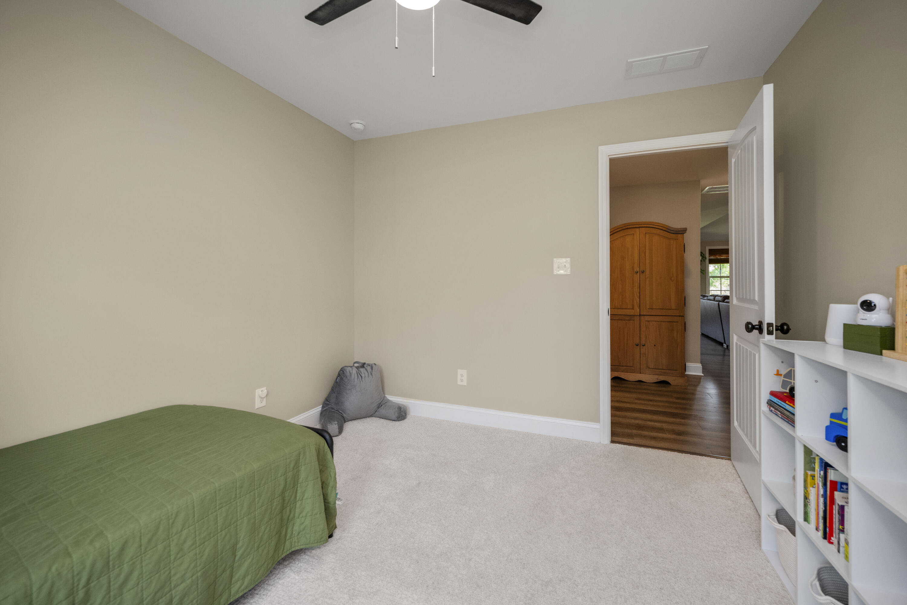 Richmond, Kentucky 40475, United States, 3 Bedrooms Bedrooms, ,2 BathroomsBathrooms,Residential,Active,146848