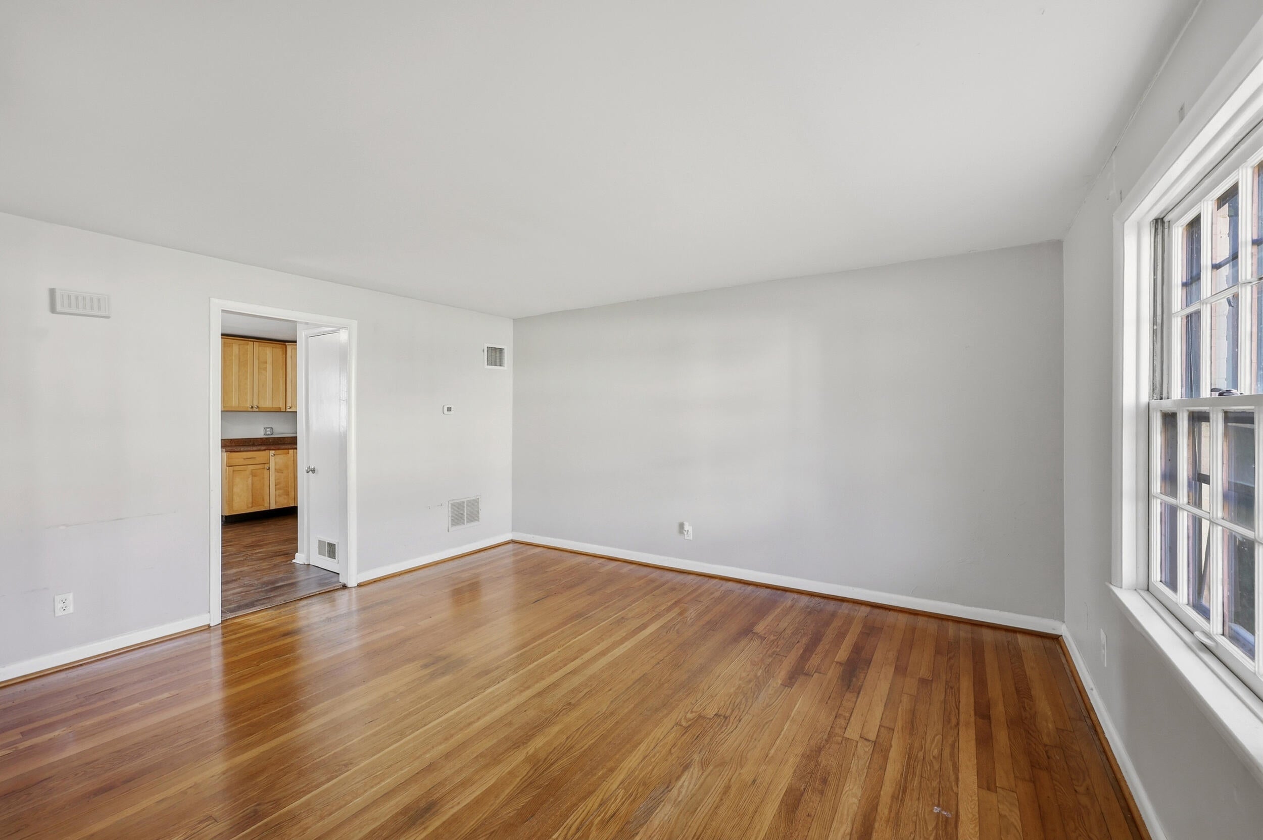 1435 N Forbes Road 24