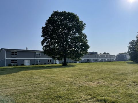 200 N Hill-N-Dale Street Danville KY 40422