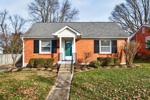Photo of 621 Cardinal Lane, Lexington, KY 40503 (MLS # 26000597)