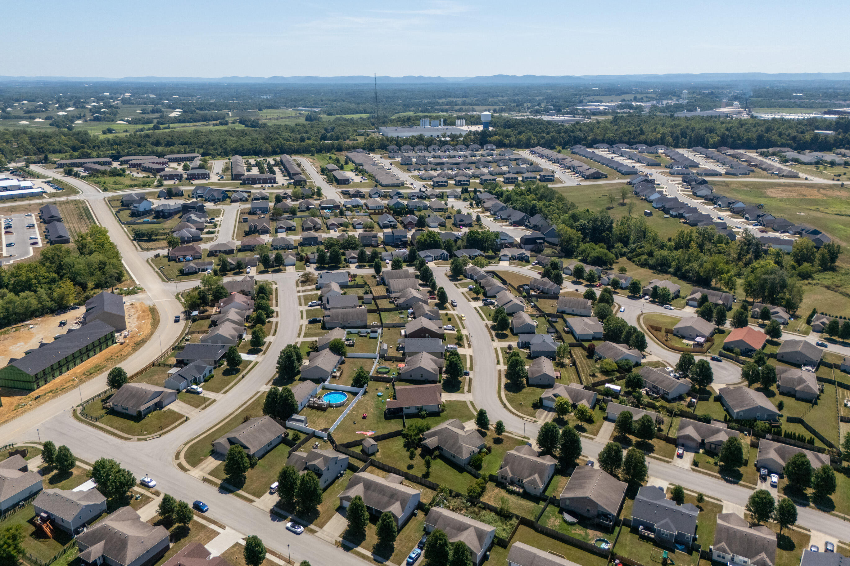 Richmond, Kentucky 40475, United States, 3 Bedrooms Bedrooms, ,2 BathroomsBathrooms,Residential,Active,194363