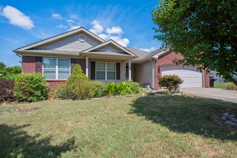 Photo of 432 Balite Way, Richmond, KY 40475 (MLS # 25017979)