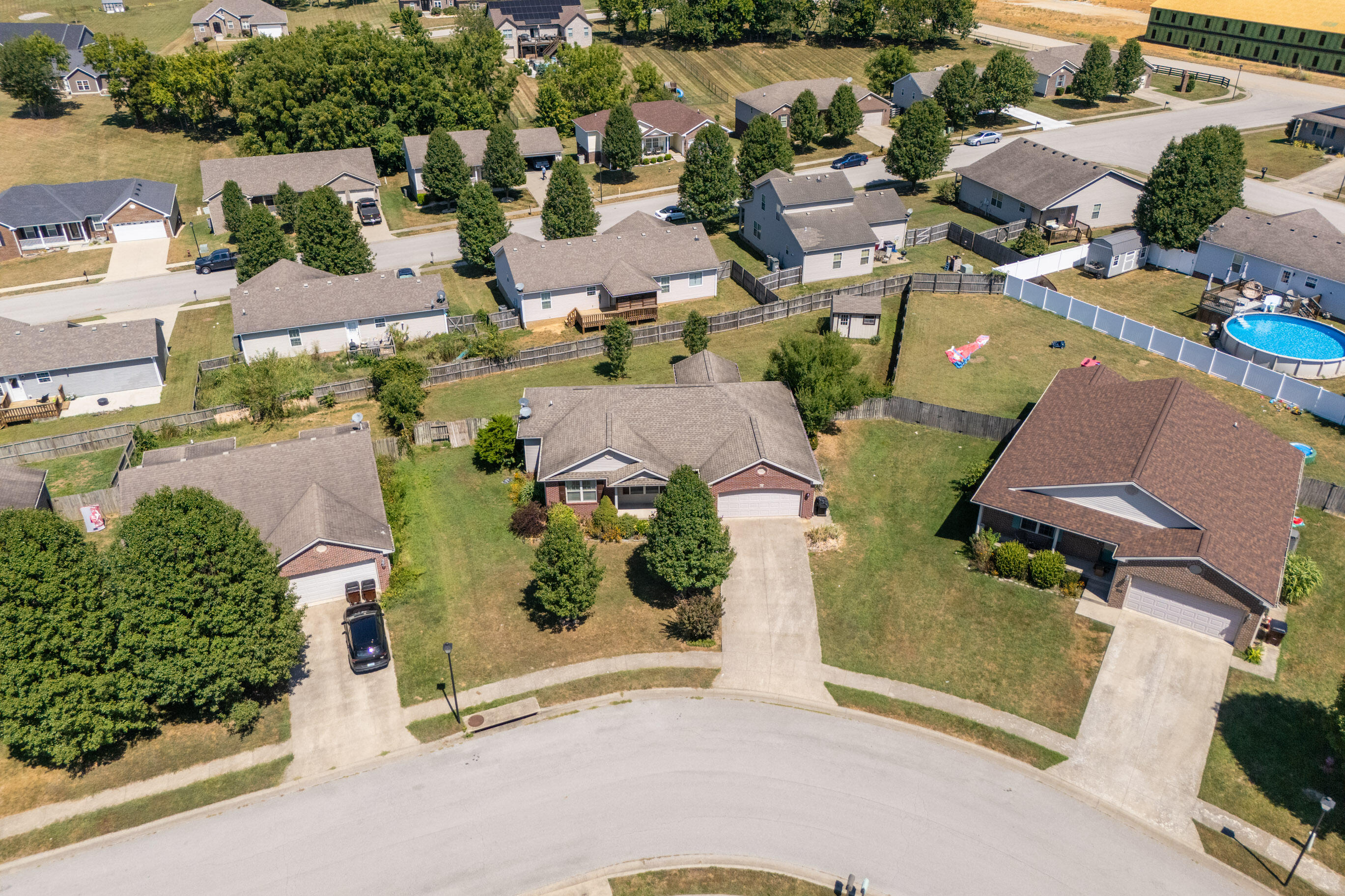 Richmond, Kentucky 40475, United States, 3 Bedrooms Bedrooms, ,2 BathroomsBathrooms,Residential,Active,194363