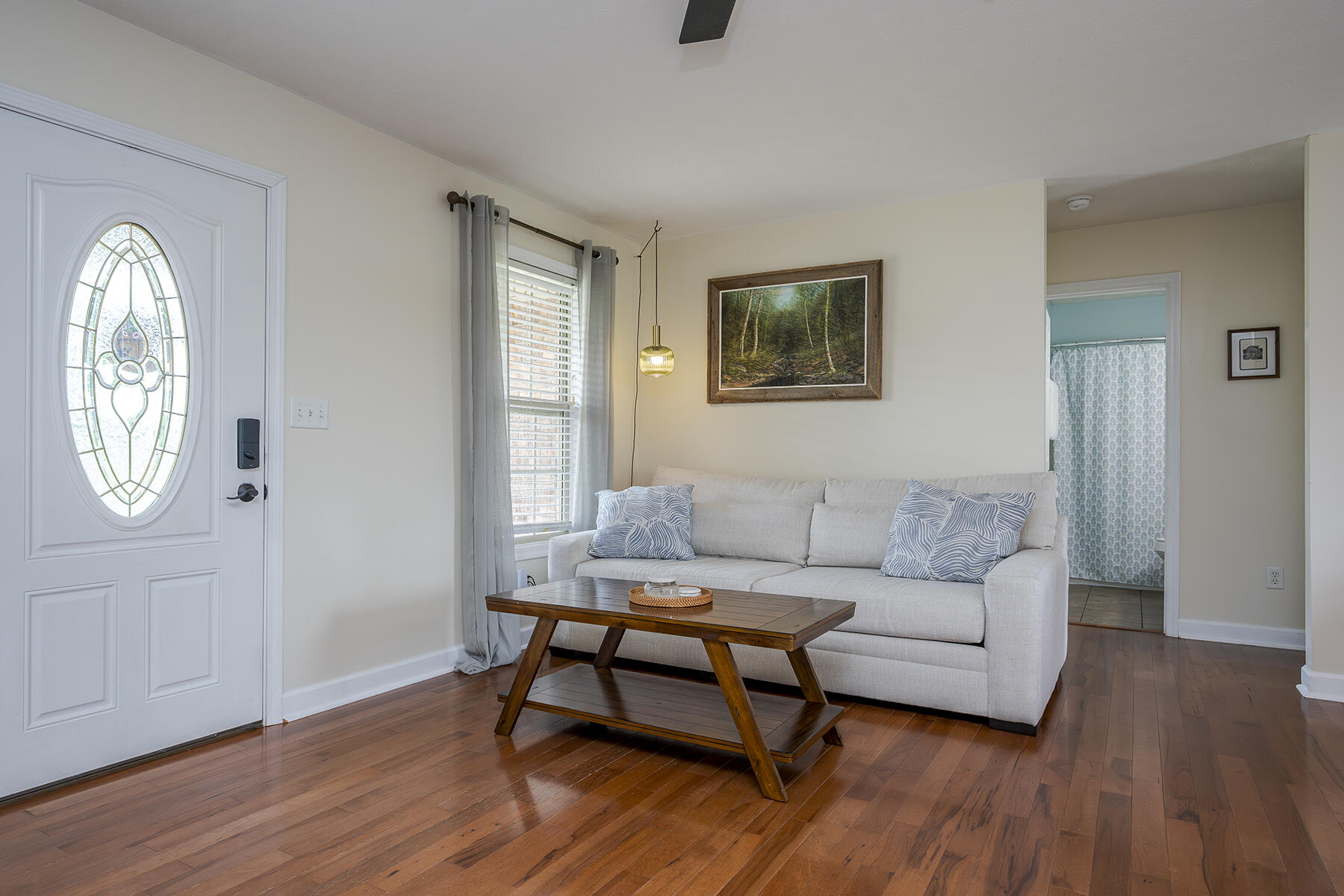 Richmond, Kentucky 40475, United States, 3 Bedrooms Bedrooms, ,2 BathroomsBathrooms,Residential,Active,154357