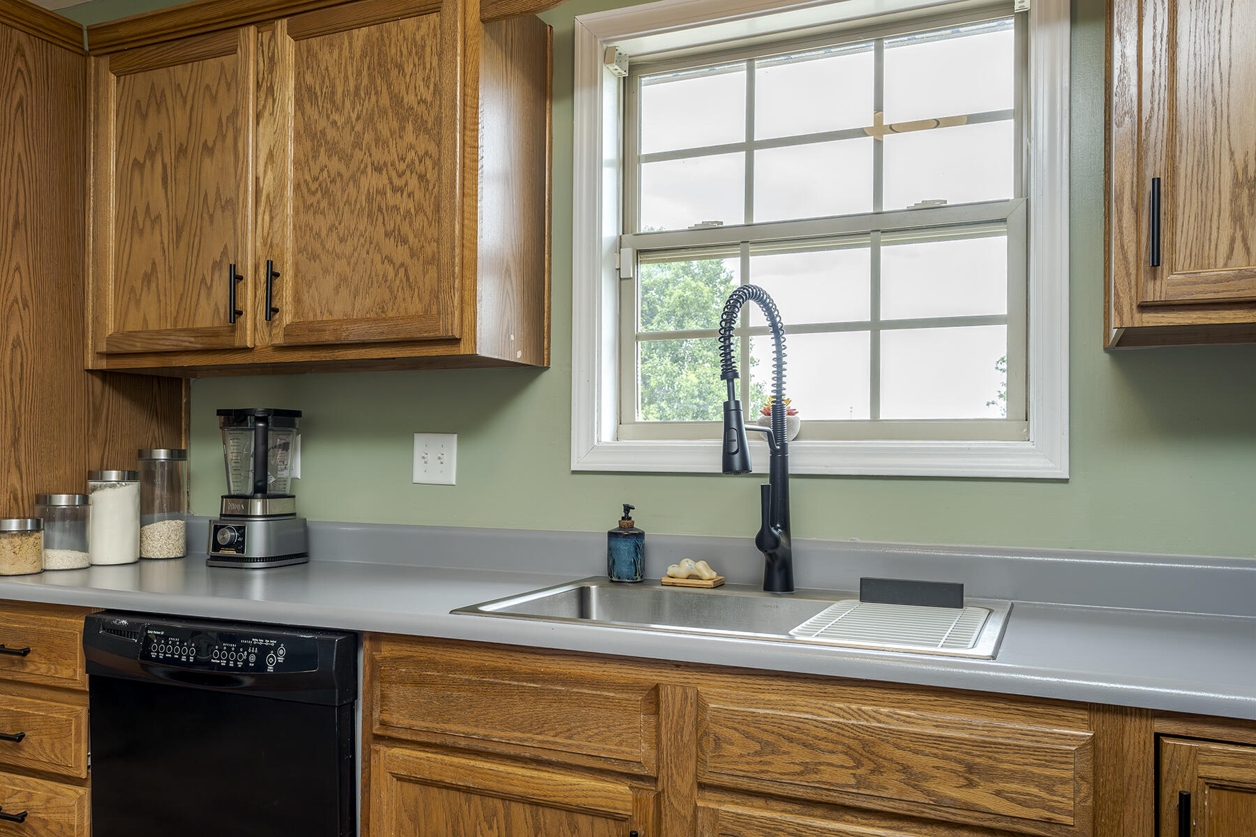 Richmond, Kentucky 40475, United States, 3 Bedrooms Bedrooms, ,2 BathroomsBathrooms,Residential,Active,154357