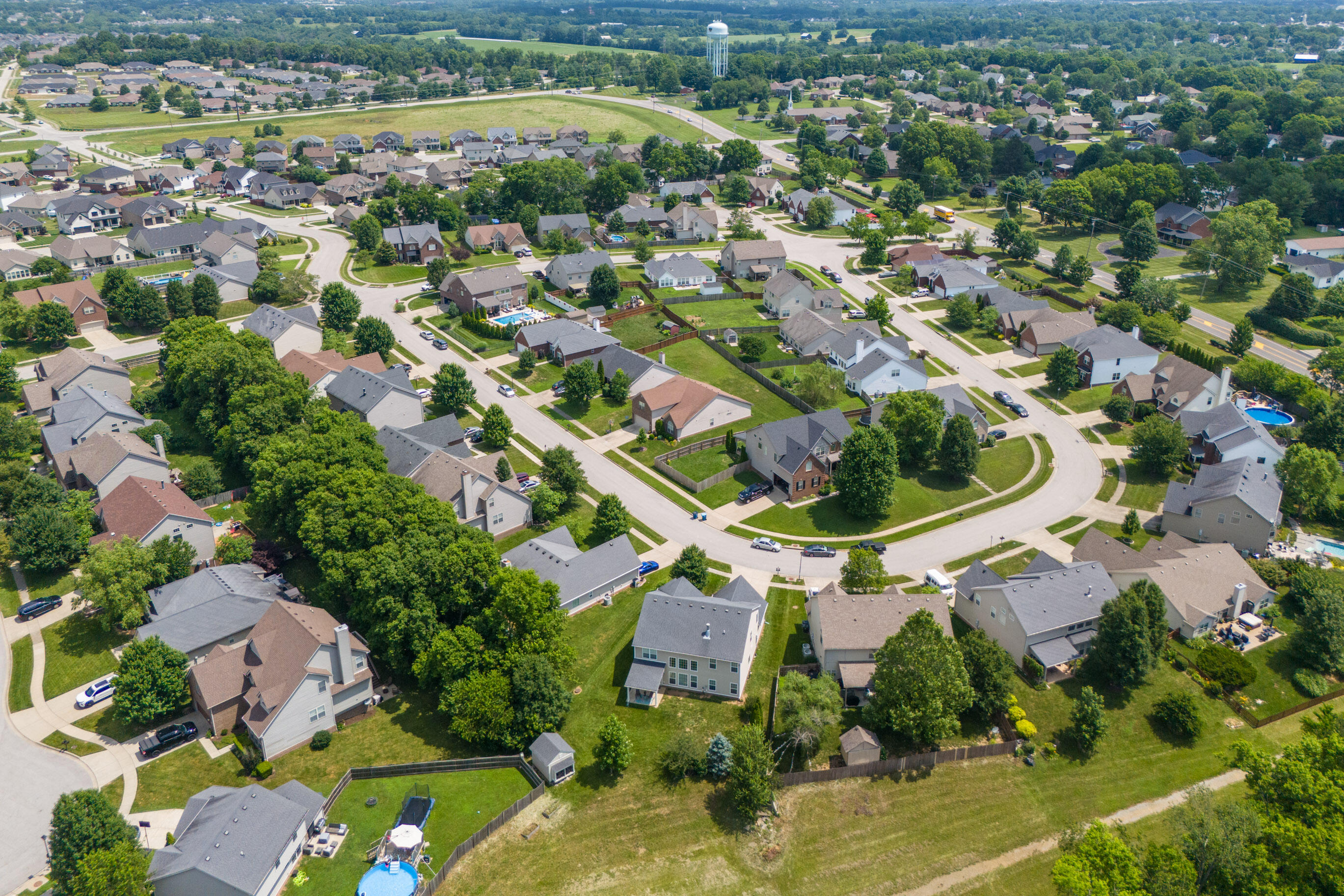 Georgetown, Kentucky 40324, United States, 5 Bedrooms Bedrooms, ,3 BathroomsBathrooms,Residential,Active,161500