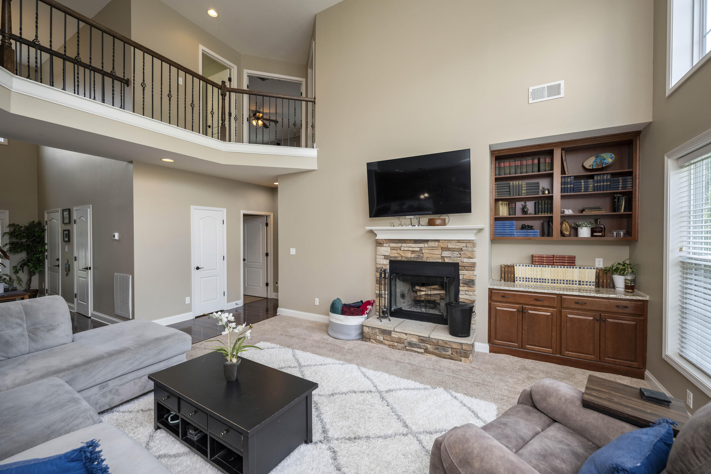 Georgetown, Kentucky 40324, United States, 5 Bedrooms Bedrooms, ,3 BathroomsBathrooms,Residential,Active,161500