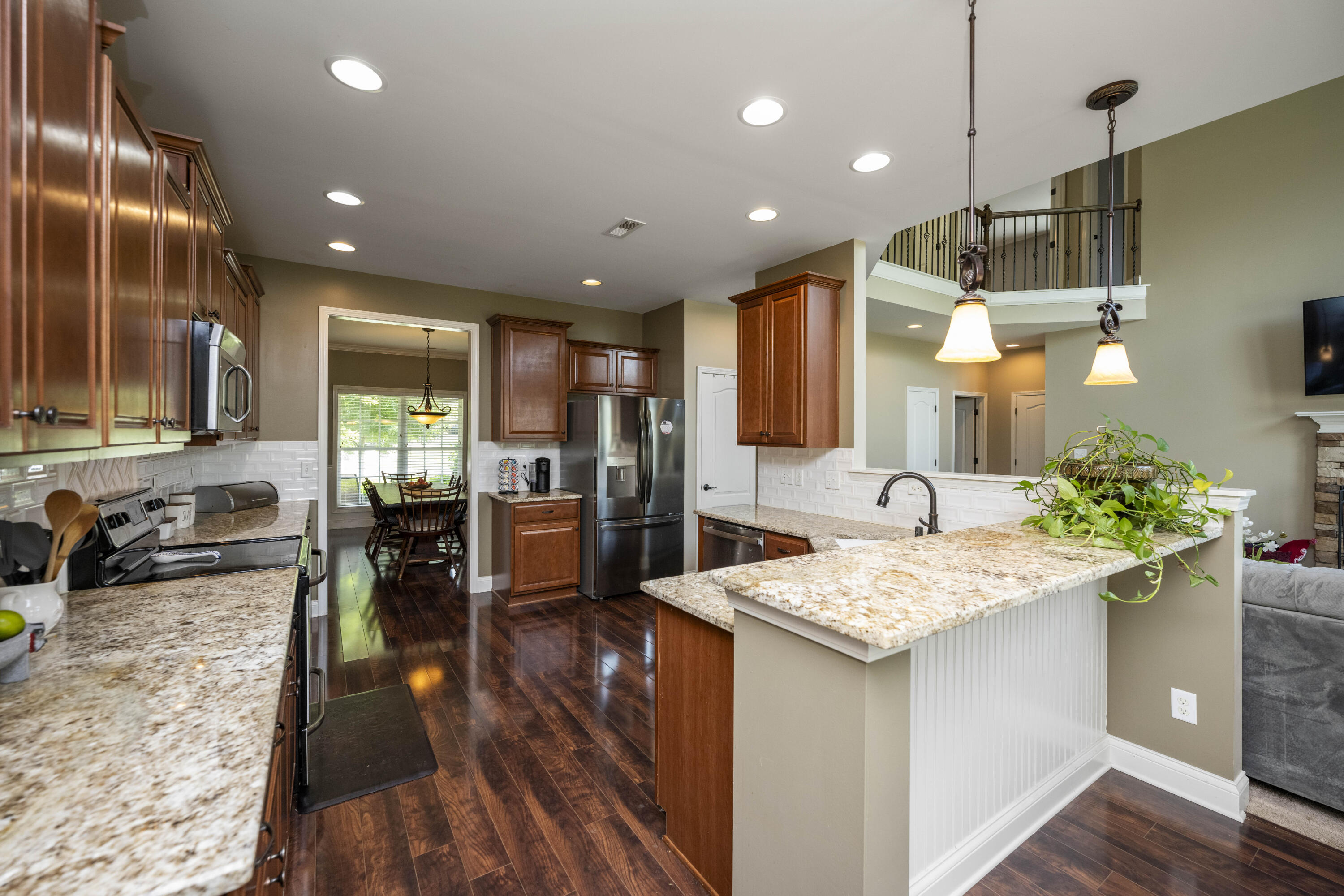 Georgetown, Kentucky 40324, United States, 5 Bedrooms Bedrooms, ,3 BathroomsBathrooms,Residential,Active,161500