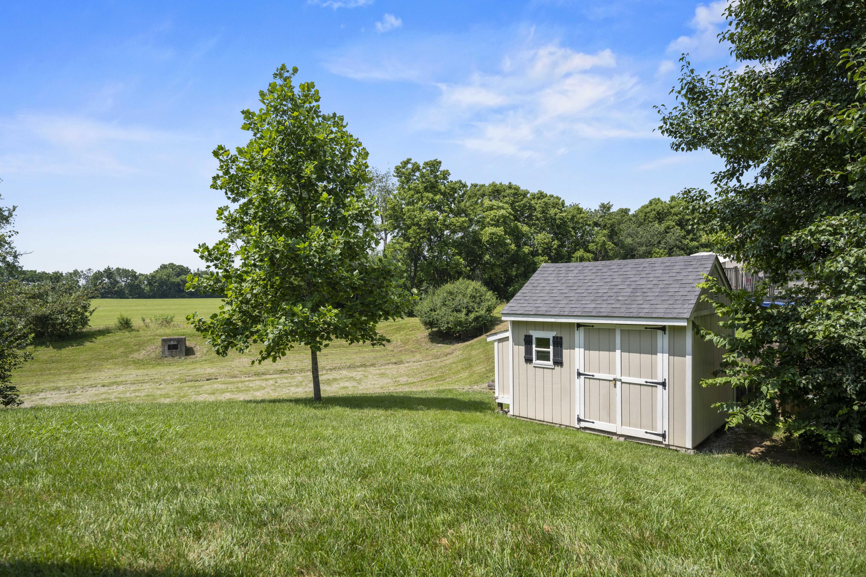 Georgetown, Kentucky 40324, United States, 5 Bedrooms Bedrooms, ,3 BathroomsBathrooms,Residential,Active,161500