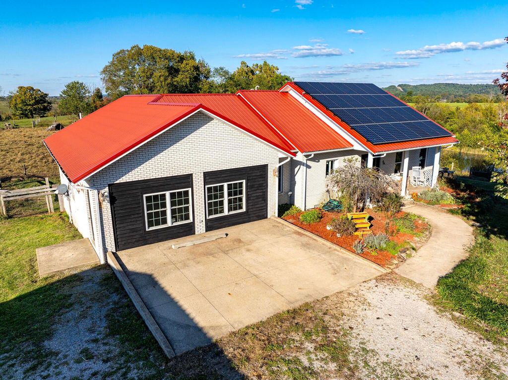 Photo of 604 and 610 Sunset Road, Hillsboro, KY 41049 (MLS # 25504965)