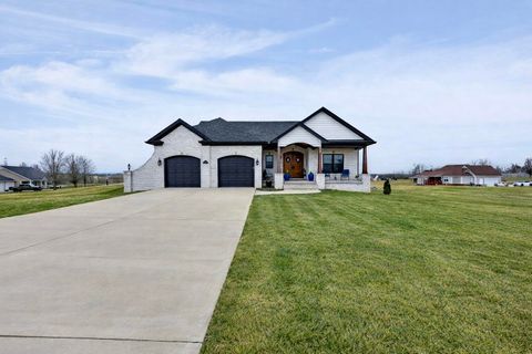 Property photo of 11 Governors Crossing, Lancaster, KY 40444