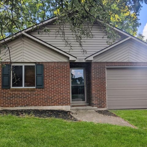 Photo of 1462 Vintage Circle, Lexington, KY 40517 (MLS # 25018233)