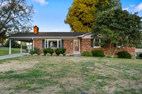 Photo of 1221 Paula Drive, Richmond, KY 40475 (MLS # 25501556)
