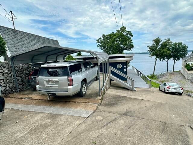 178 Sherwood Drive