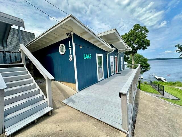 178 Sherwood Drive