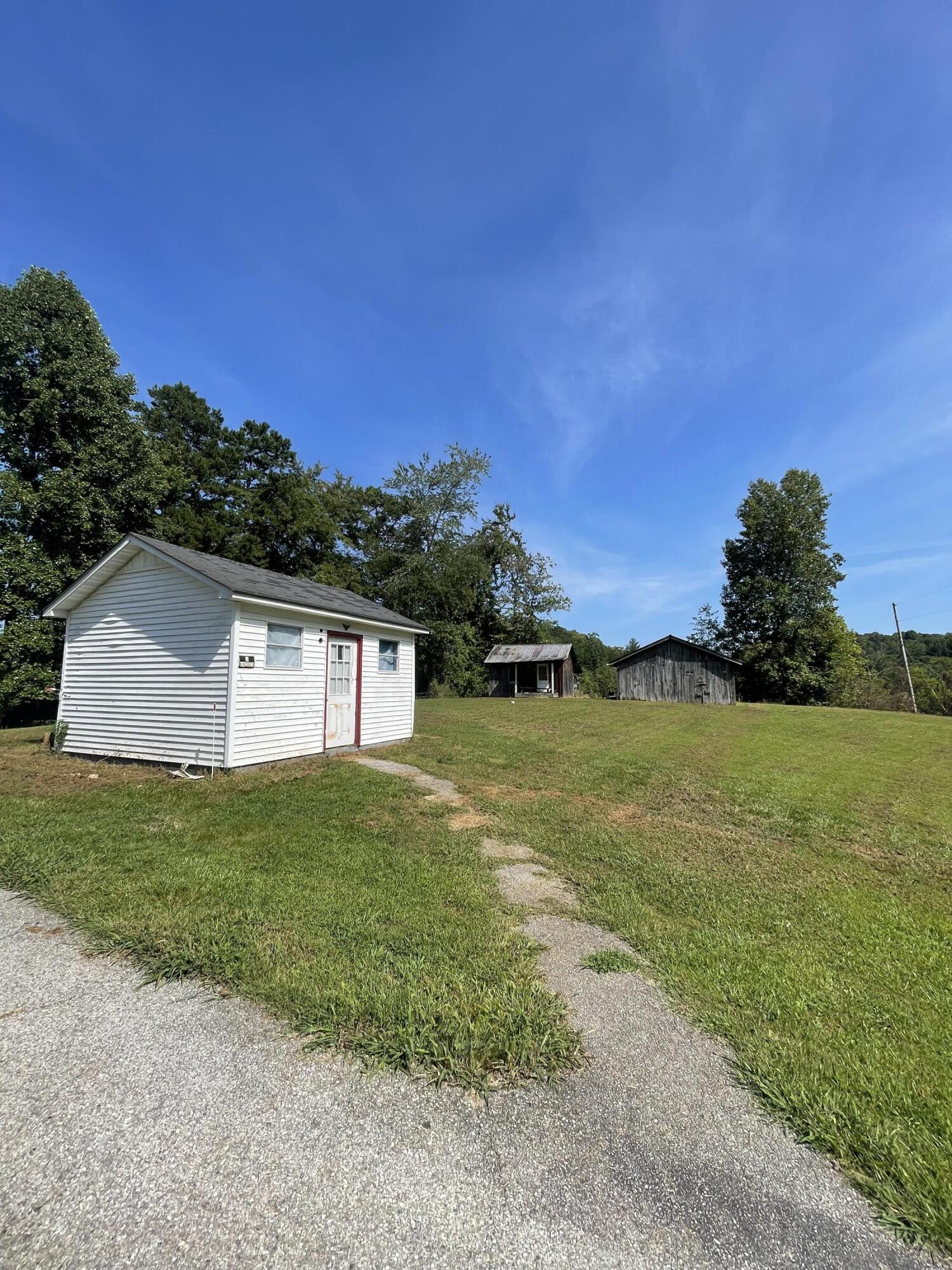 Beattyville, Kentucky 41311, United States, 2 Bedrooms Bedrooms, ,2 BathroomsBathrooms,Residential,Active,45789