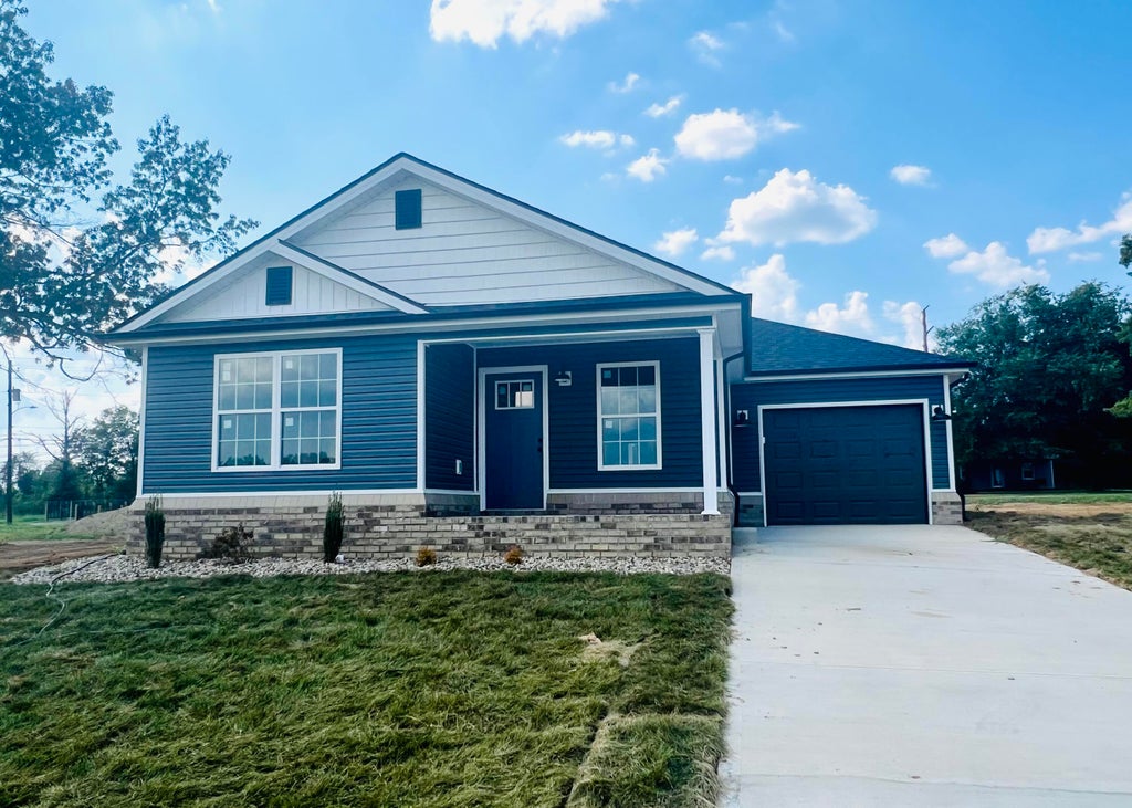 Photo of 209 Terrace View Drive, Berea, KY 40403 (MLS # 26025738)