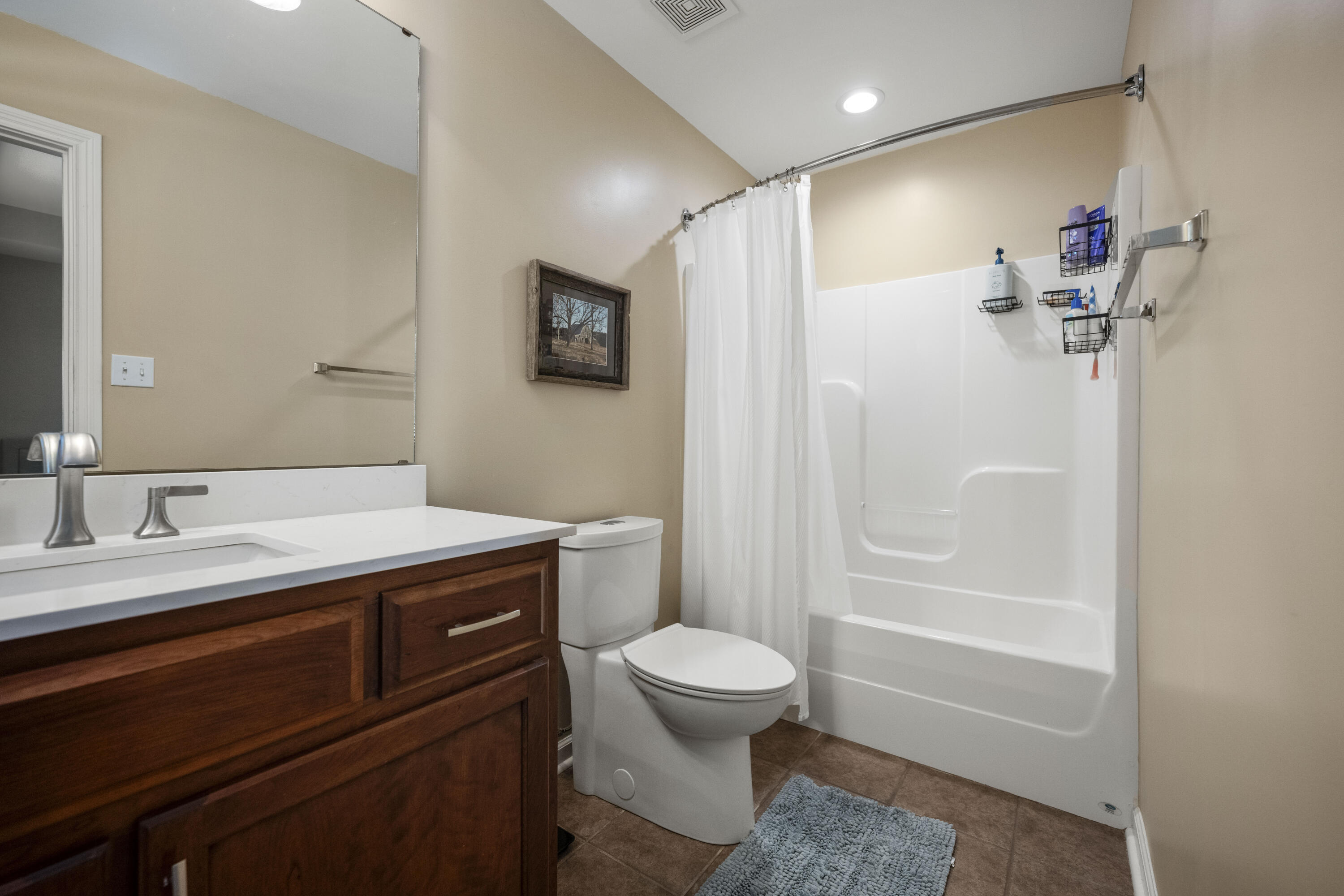 Richmond, Kentucky 40475, United States, 4 Bedrooms Bedrooms, ,3 BathroomsBathrooms,Residential,Active,2702