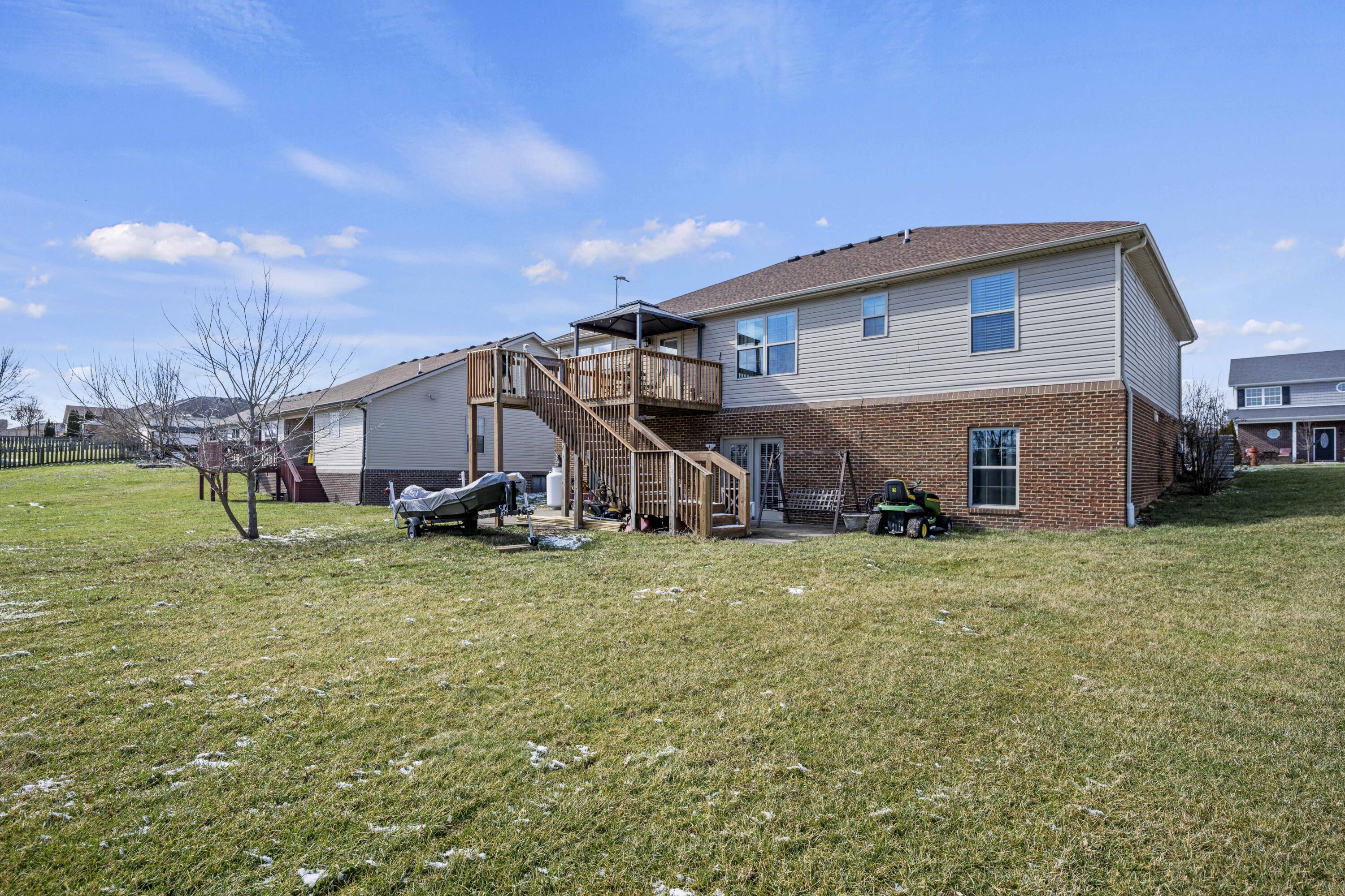 Richmond, Kentucky 40475, United States, 4 Bedrooms Bedrooms, ,3 BathroomsBathrooms,Residential,Active,2702