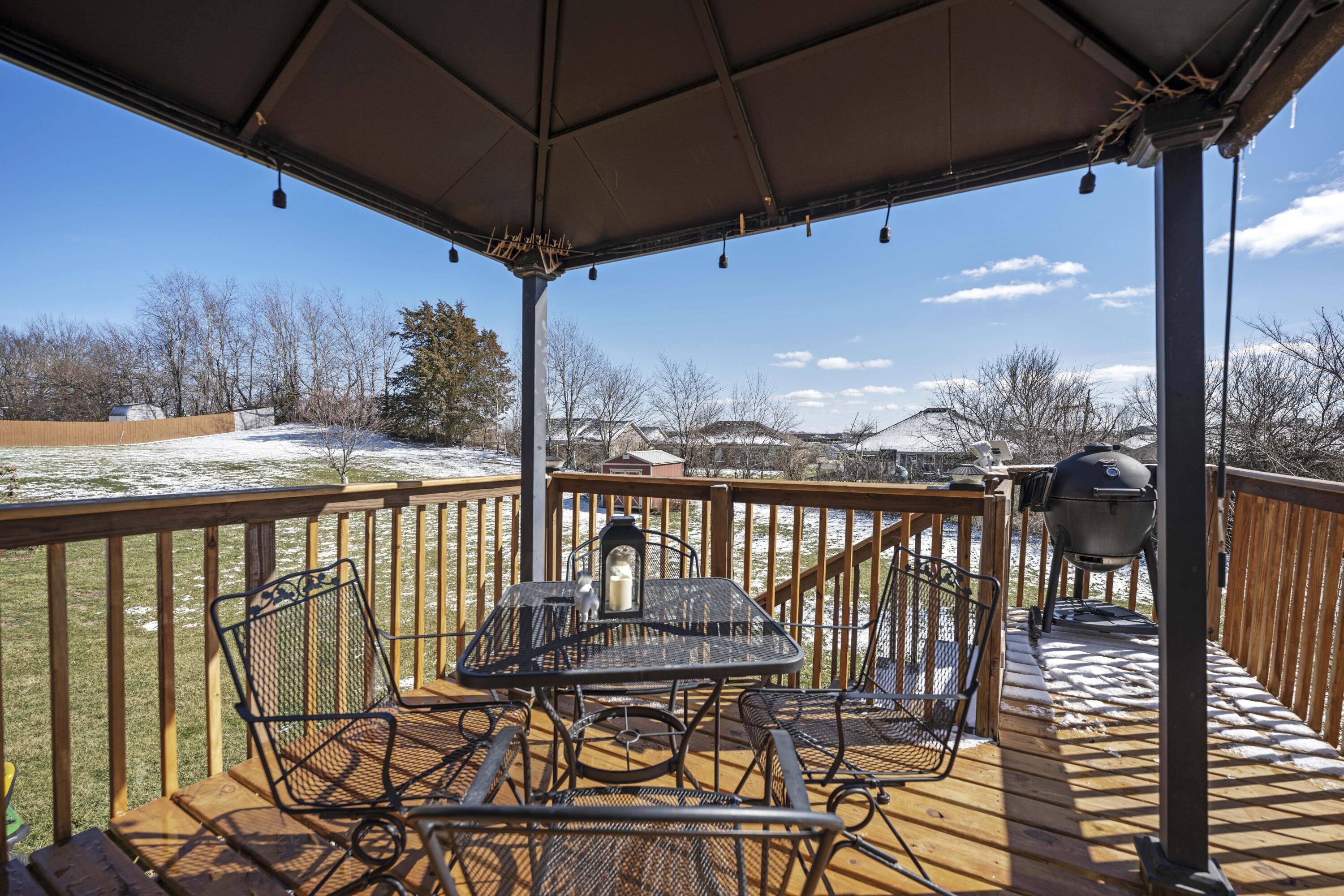 Richmond, Kentucky 40475, United States, 4 Bedrooms Bedrooms, ,3 BathroomsBathrooms,Residential,Active,2702