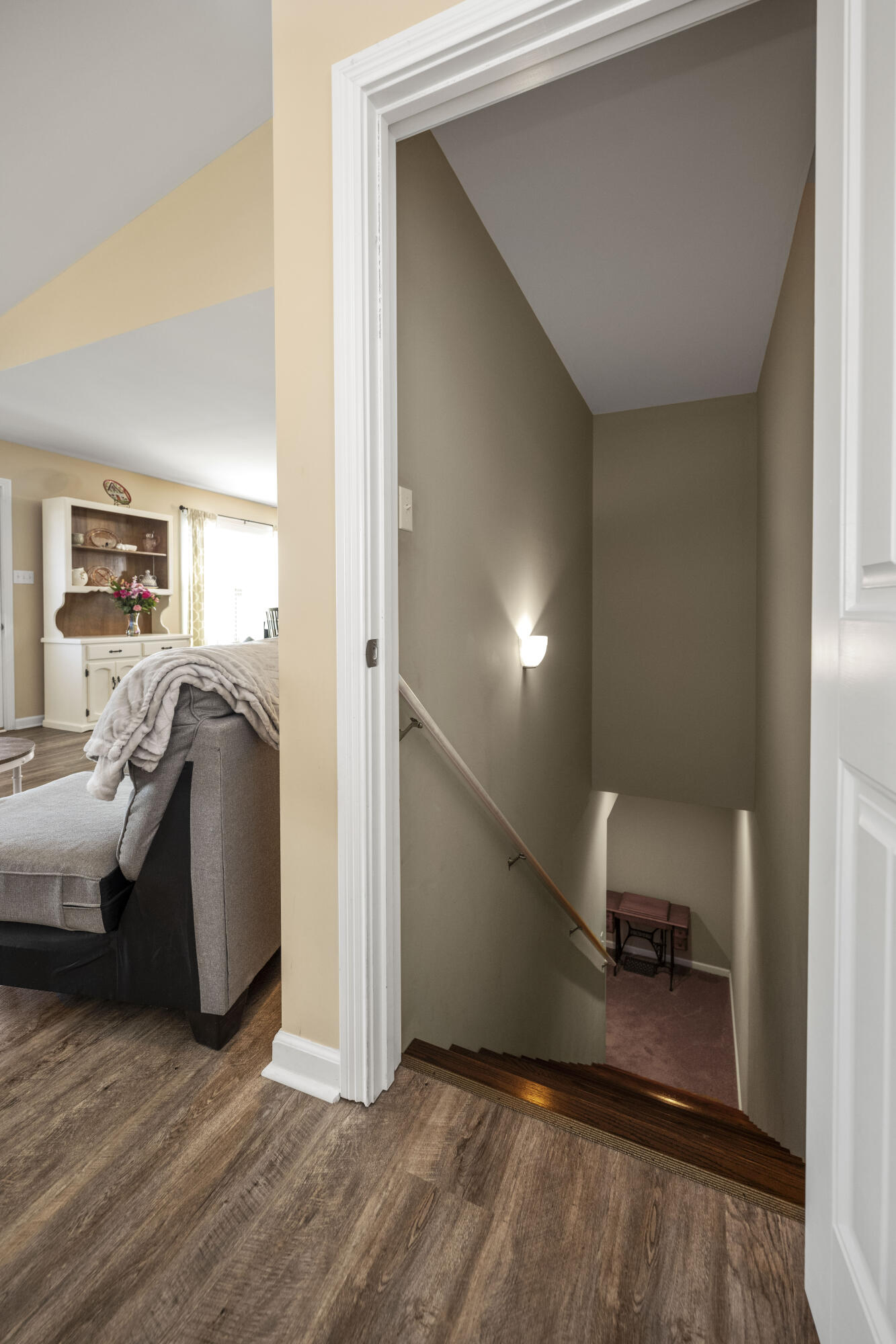 Richmond, Kentucky 40475, United States, 4 Bedrooms Bedrooms, ,3 BathroomsBathrooms,Residential,Active,2702