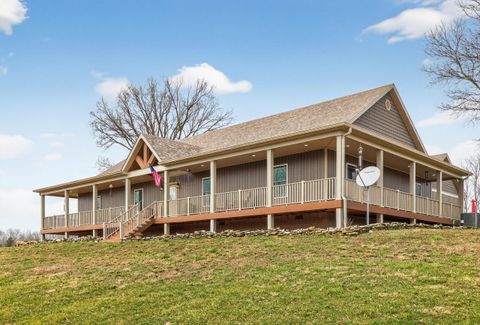 Property photo of 1290 Johnson Road, Harrodsburg, KY 40330