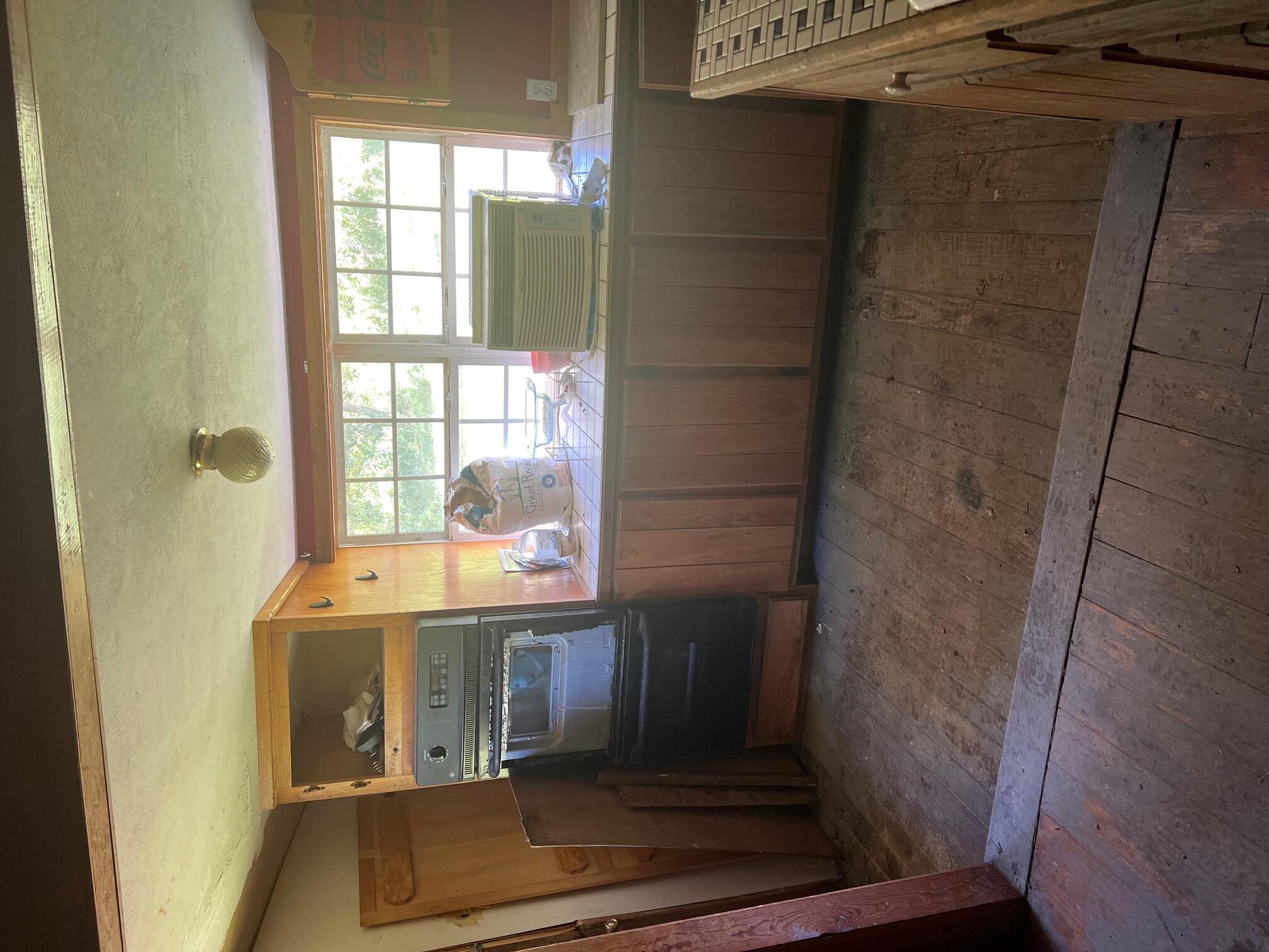 Tyner, Kentucky 40486, United States, 3 Bedrooms Bedrooms, ,2 BathroomsBathrooms,Residential,Active,83400