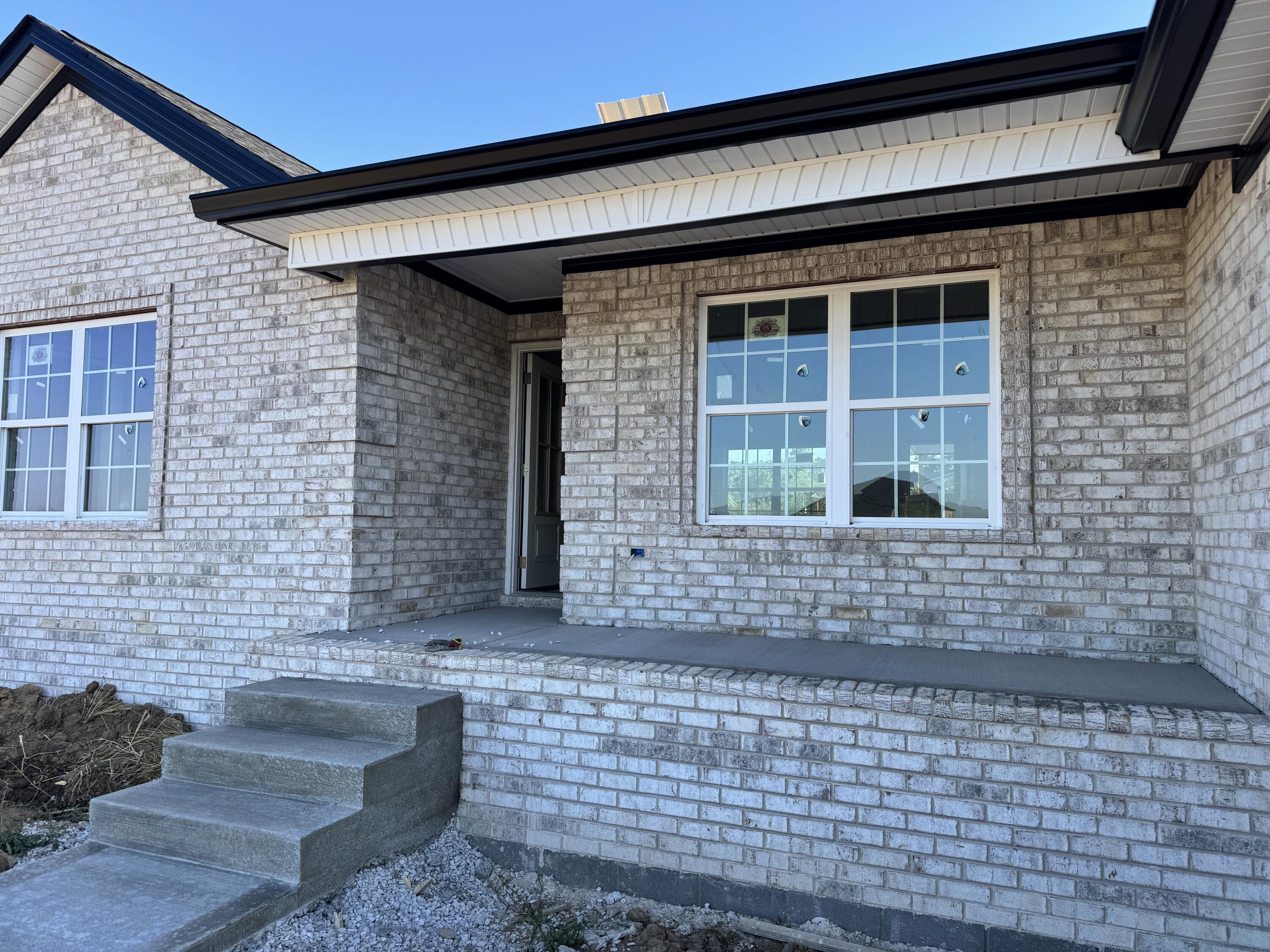 Richmond, Kentucky 40475, United States, 3 Bedrooms Bedrooms, ,2 BathroomsBathrooms,Residential,Active,163668