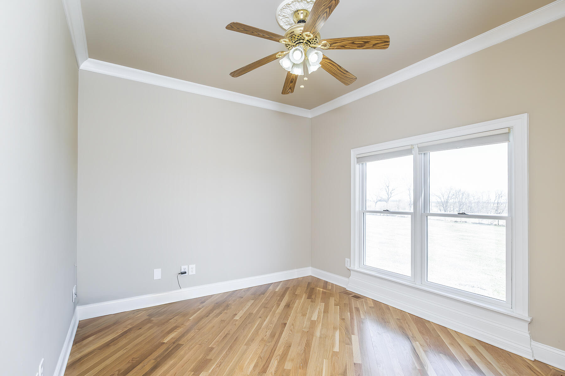 Winchester, Kentucky 40391, United States, 5 Bedrooms Bedrooms, ,4 BathroomsBathrooms,Residential,Active,78128