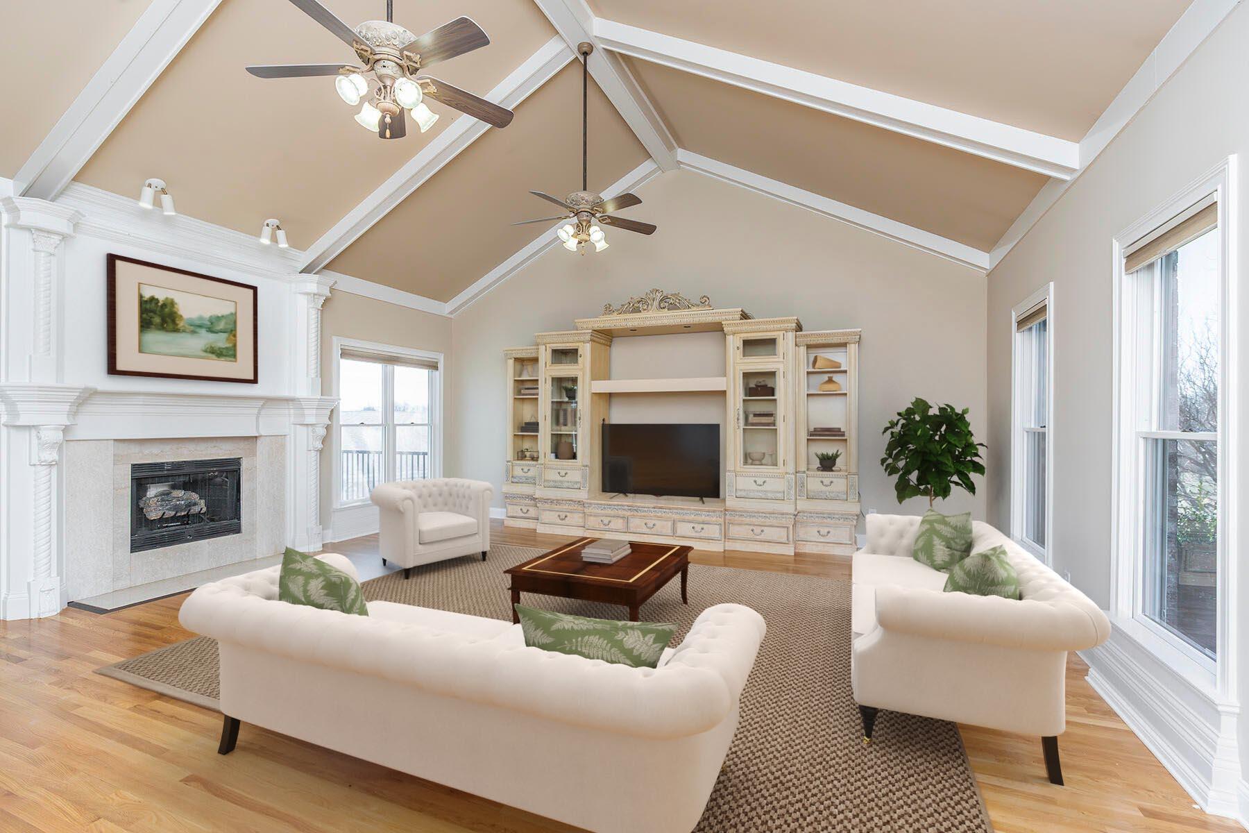 Winchester, Kentucky 40391, United States, 5 Bedrooms Bedrooms, ,4 BathroomsBathrooms,Residential,Active,78128