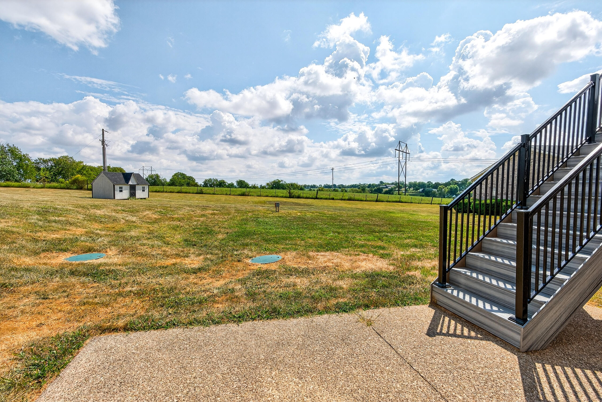 Winchester, Kentucky 40391, United States, 5 Bedrooms Bedrooms, ,4 BathroomsBathrooms,Residential,Active,78128