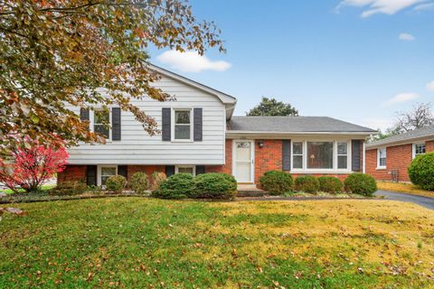 Photo of 2081 Dogwood Drive, Lexington, KY 40504 (MLS # 25507104)