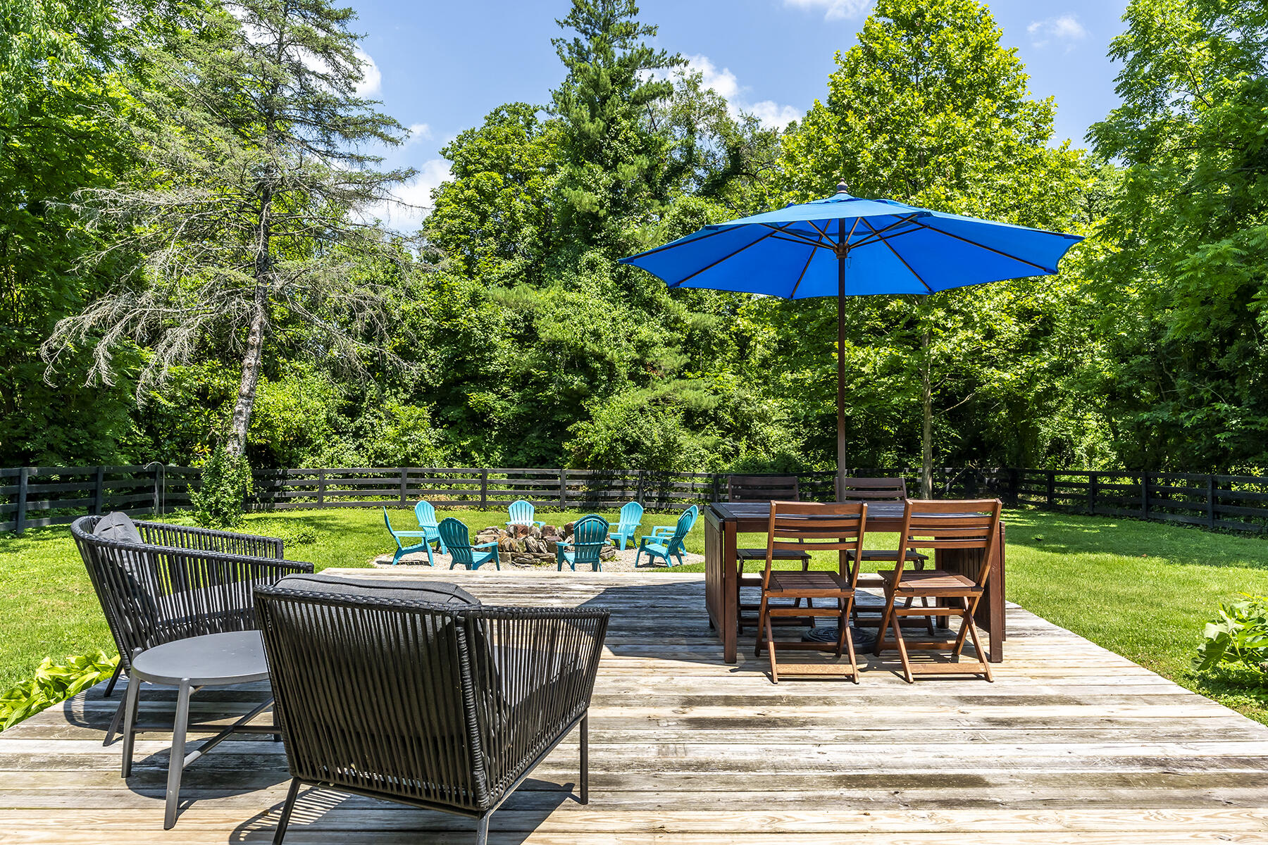 Berea, Kentucky 40403, United States, 4 Bedrooms Bedrooms, ,2 BathroomsBathrooms,Residential,Contingent,158162