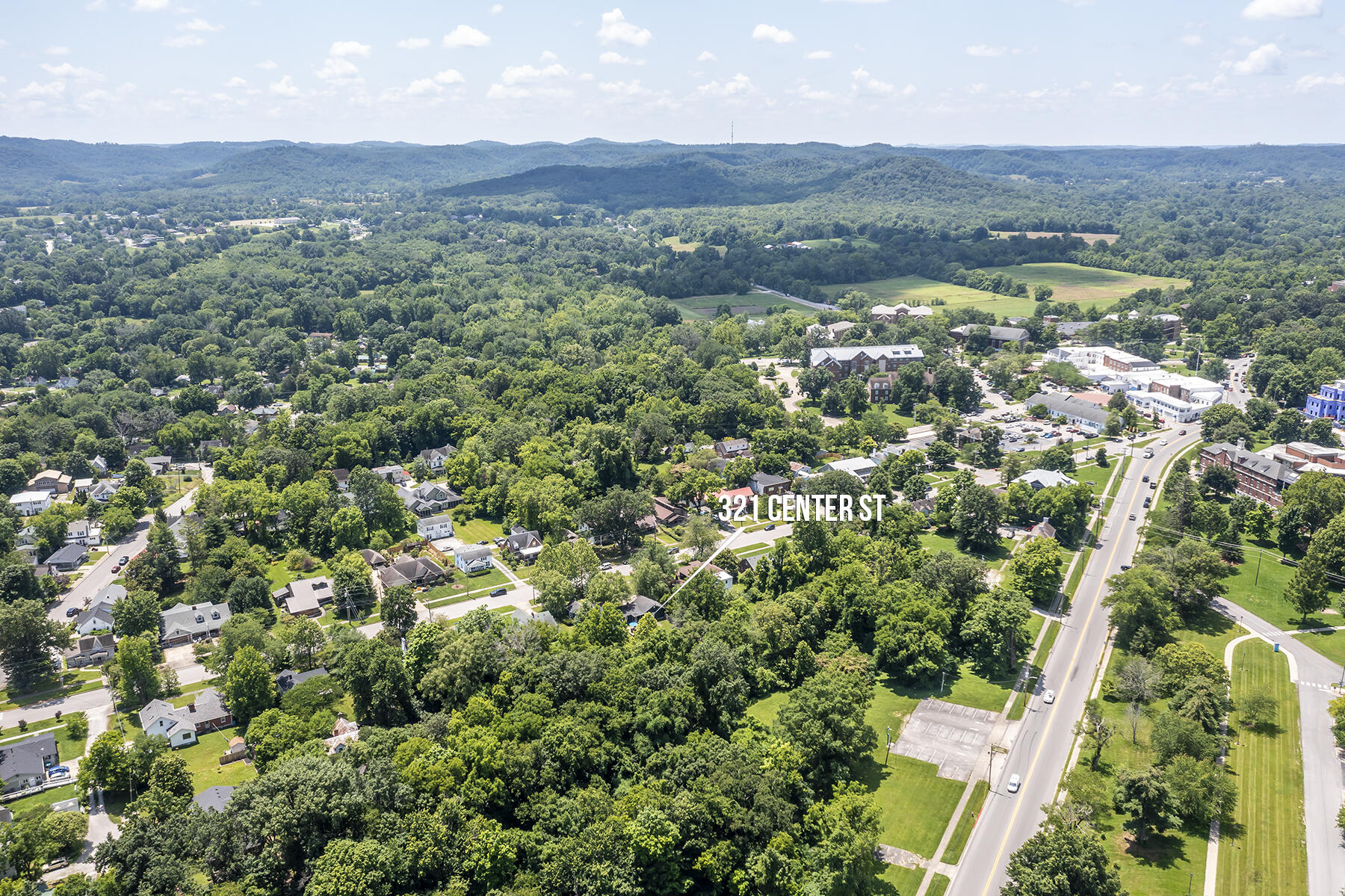 Berea, Kentucky 40403, United States, 4 Bedrooms Bedrooms, ,2 BathroomsBathrooms,Residential,Contingent,158162