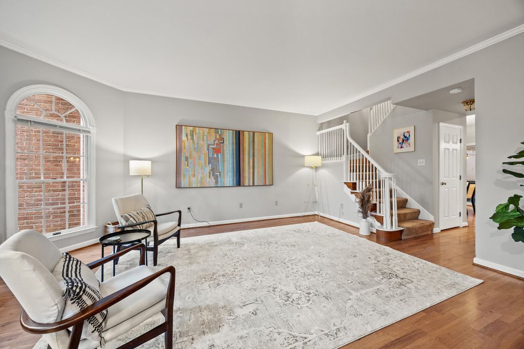 Photo of 541 W Short Street 36 #36, Lexington, KY 40507 (MLS # 25504973)