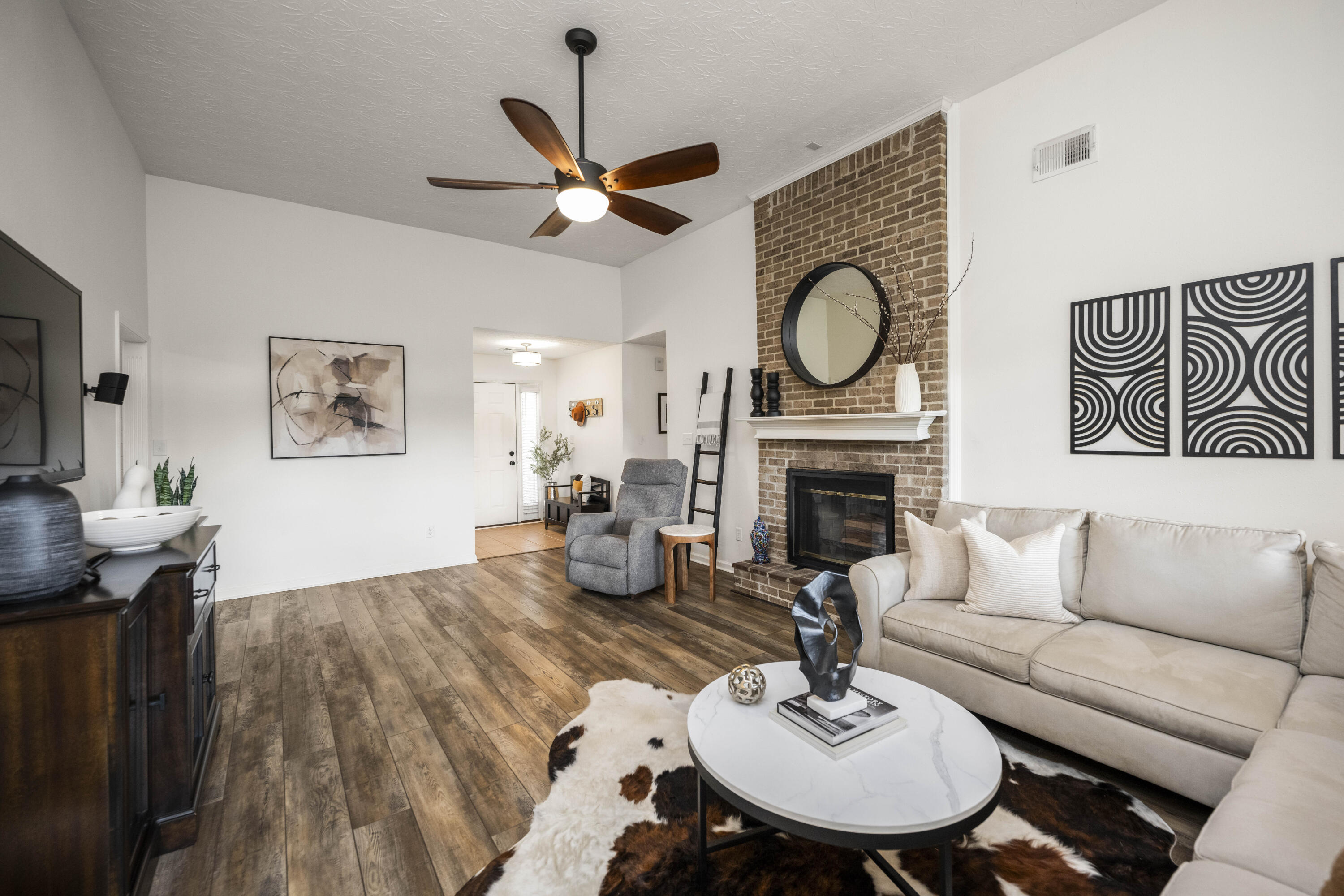 Richmond, Kentucky 40475, United States, 3 Bedrooms Bedrooms, ,2 BathroomsBathrooms,Residential,Active,169722