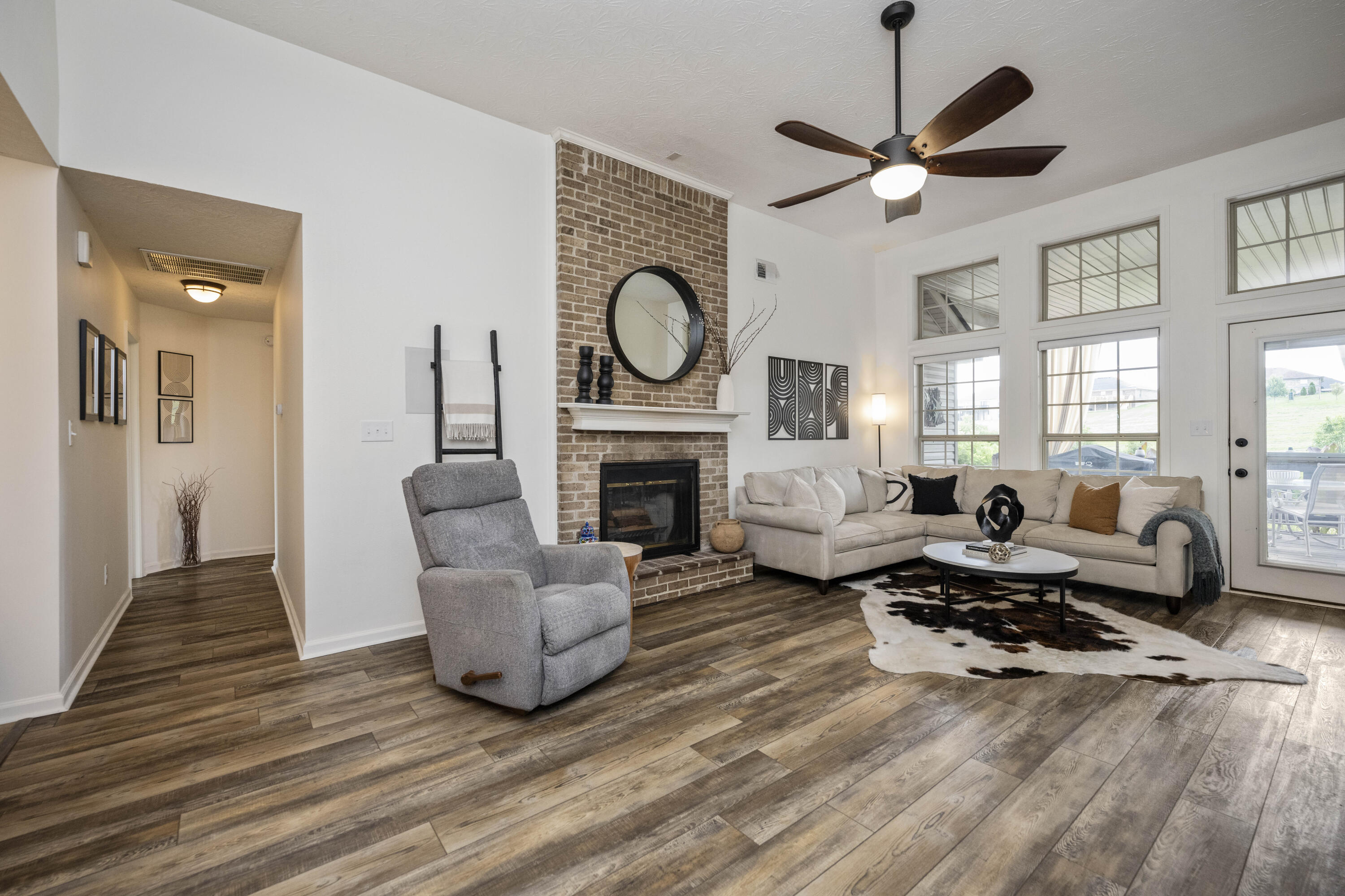 Richmond, Kentucky 40475, United States, 3 Bedrooms Bedrooms, ,2 BathroomsBathrooms,Residential,Active,169722