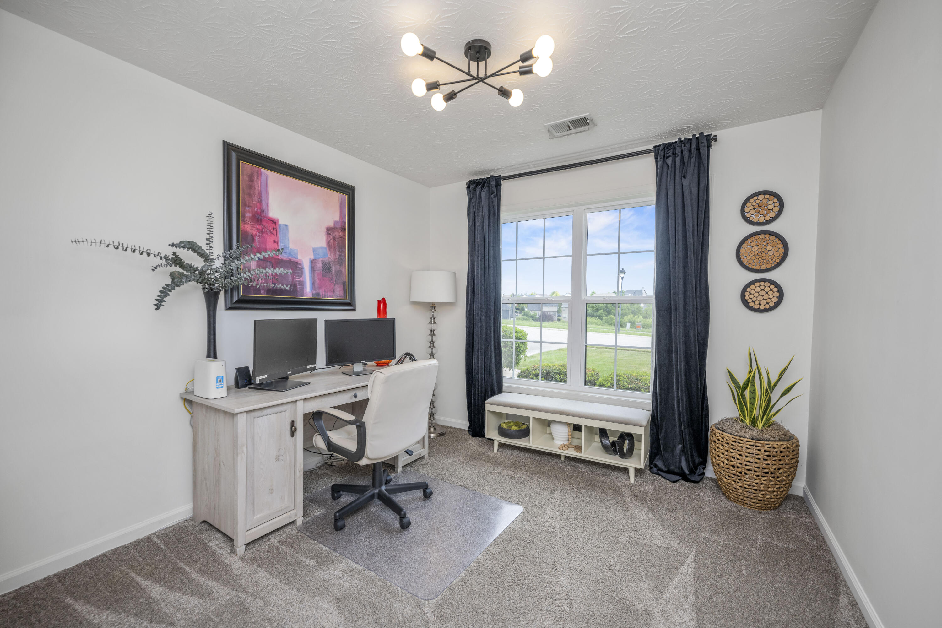 Richmond, Kentucky 40475, United States, 3 Bedrooms Bedrooms, ,2 BathroomsBathrooms,Residential,Active,169722