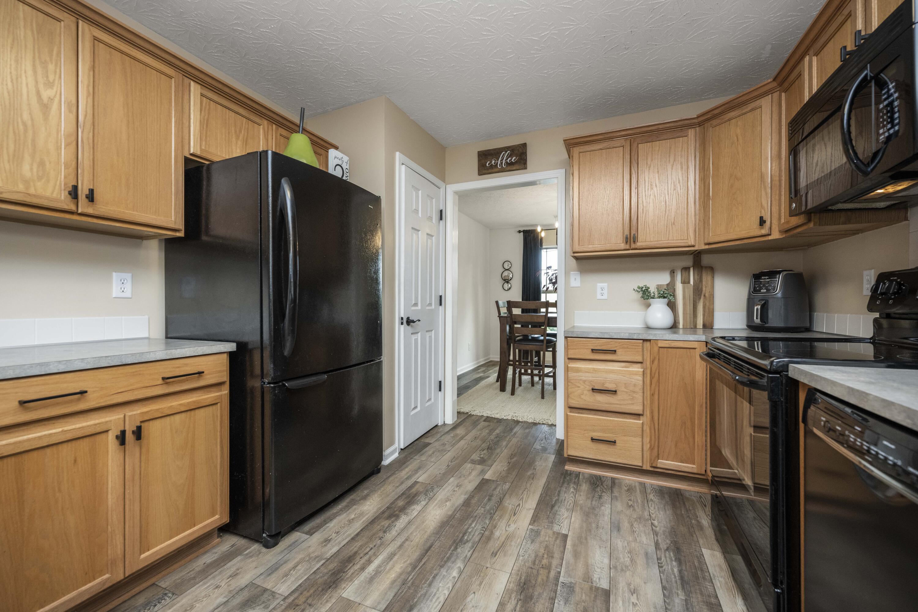 Richmond, Kentucky 40475, United States, 3 Bedrooms Bedrooms, ,2 BathroomsBathrooms,Residential,Active,169722