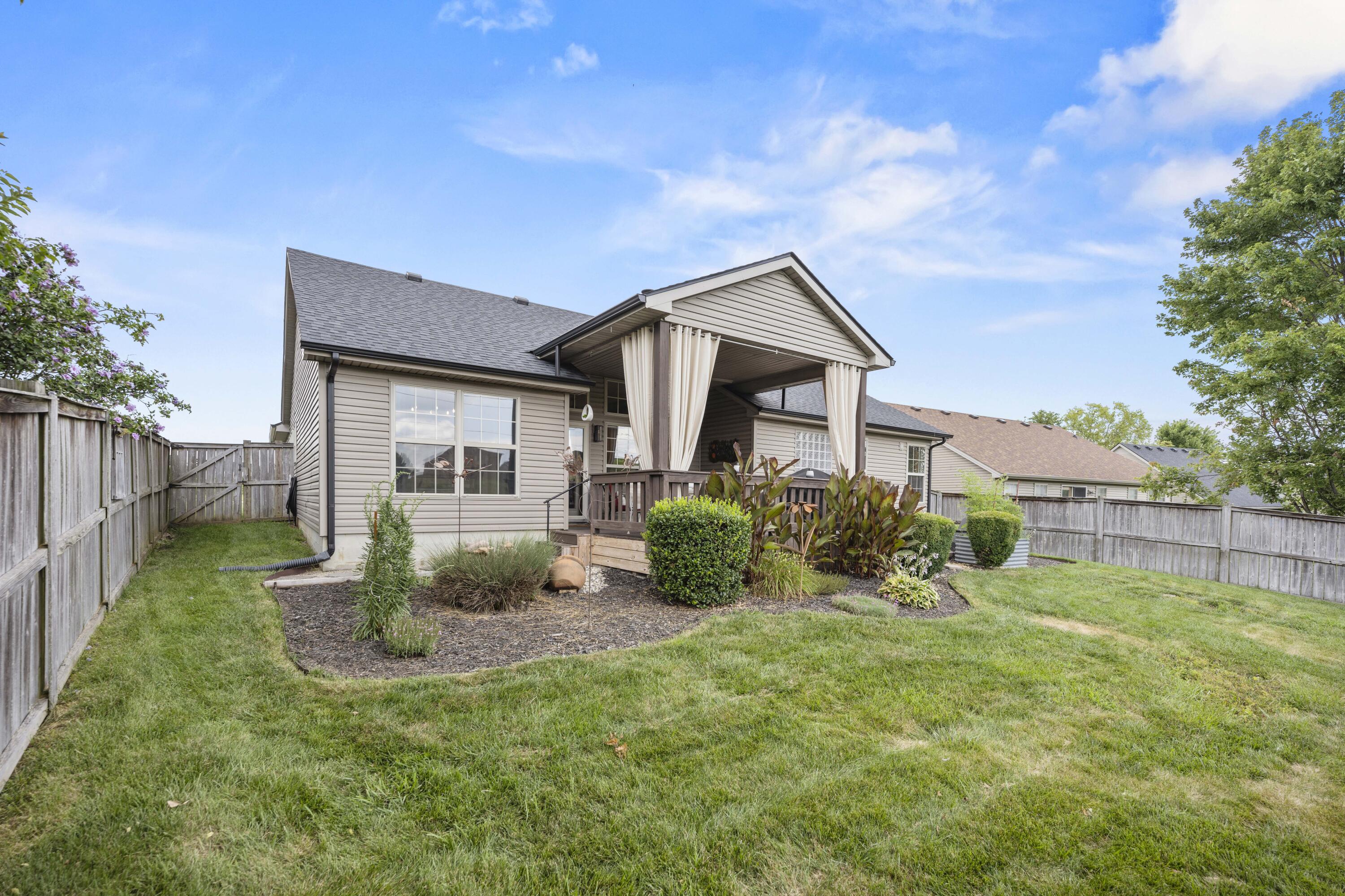 Richmond, Kentucky 40475, United States, 3 Bedrooms Bedrooms, ,2 BathroomsBathrooms,Residential,Active,169722